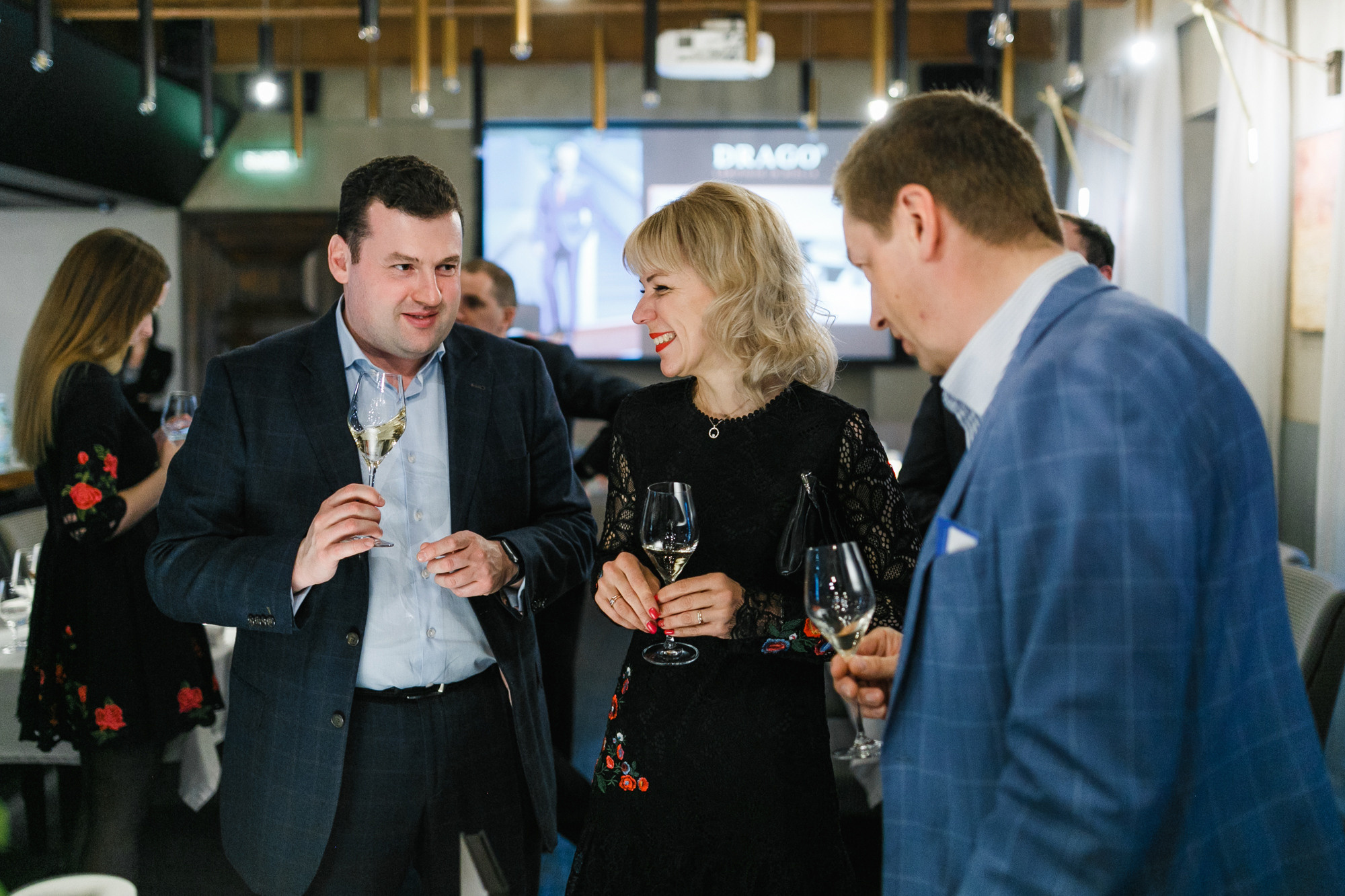 Henderson. Feelmedia production