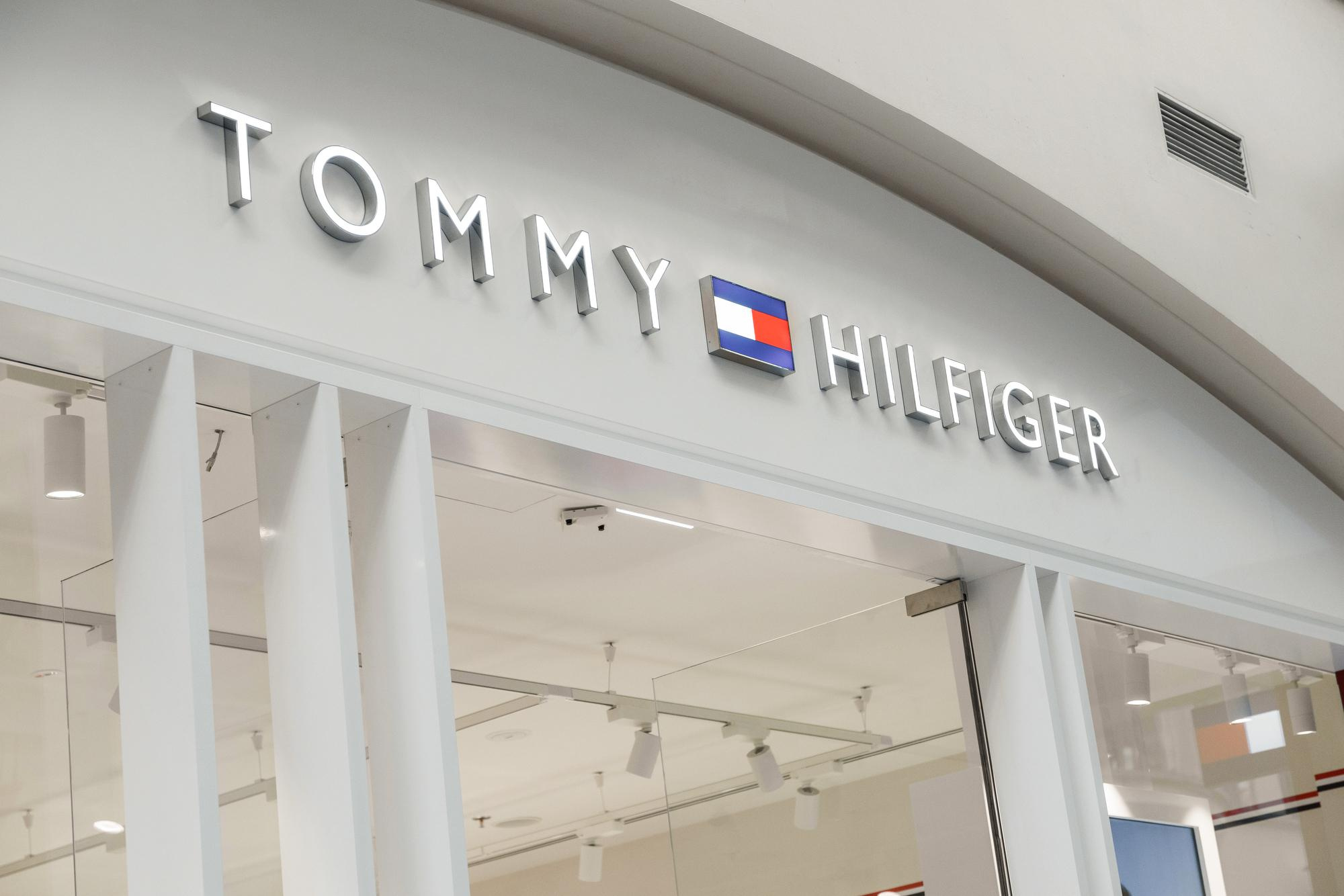 Tommy Hilfiger Atrium. Feelmedia production