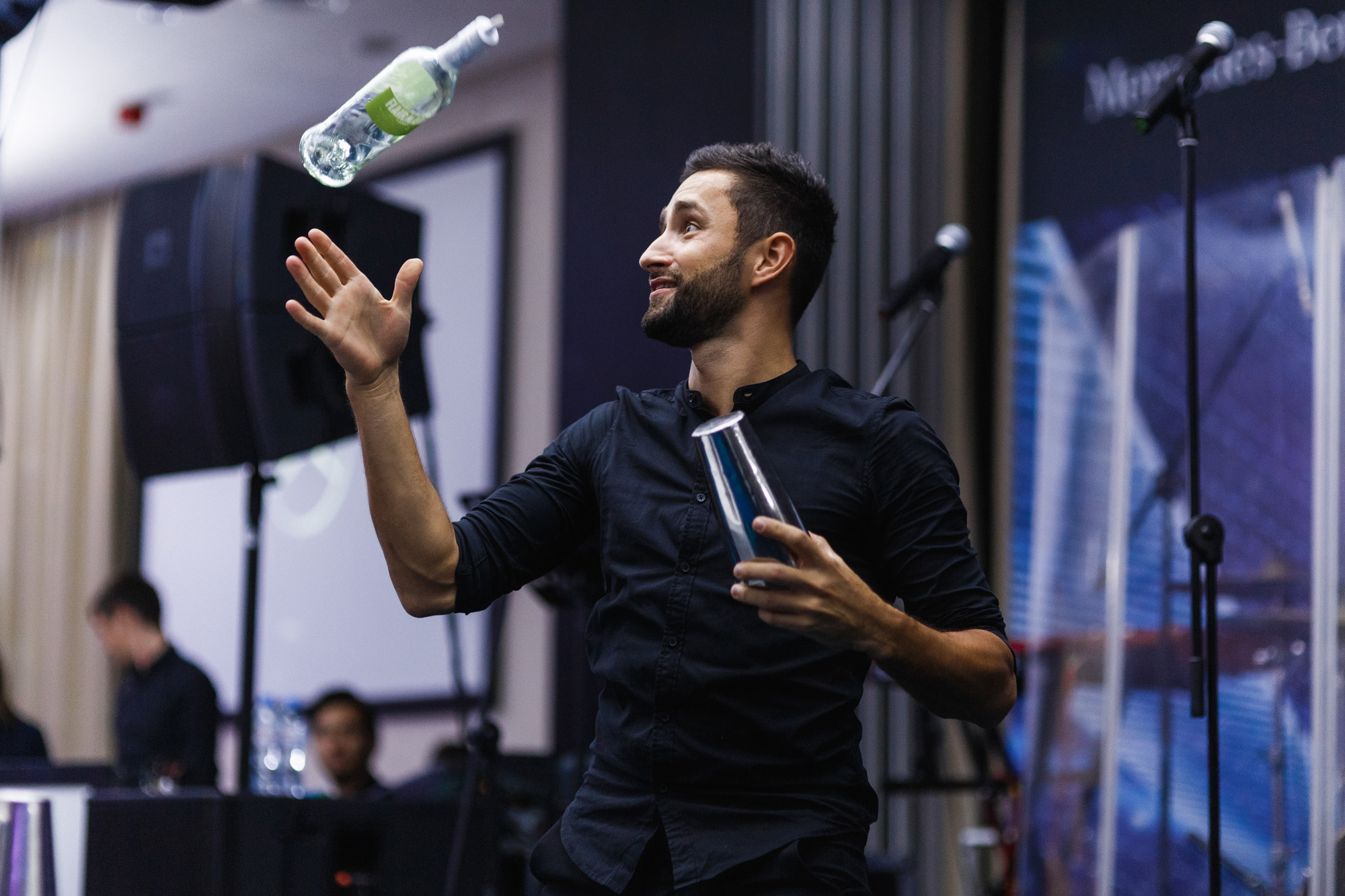 MERCEDES-BENZ FINANCE. Feelmedia production