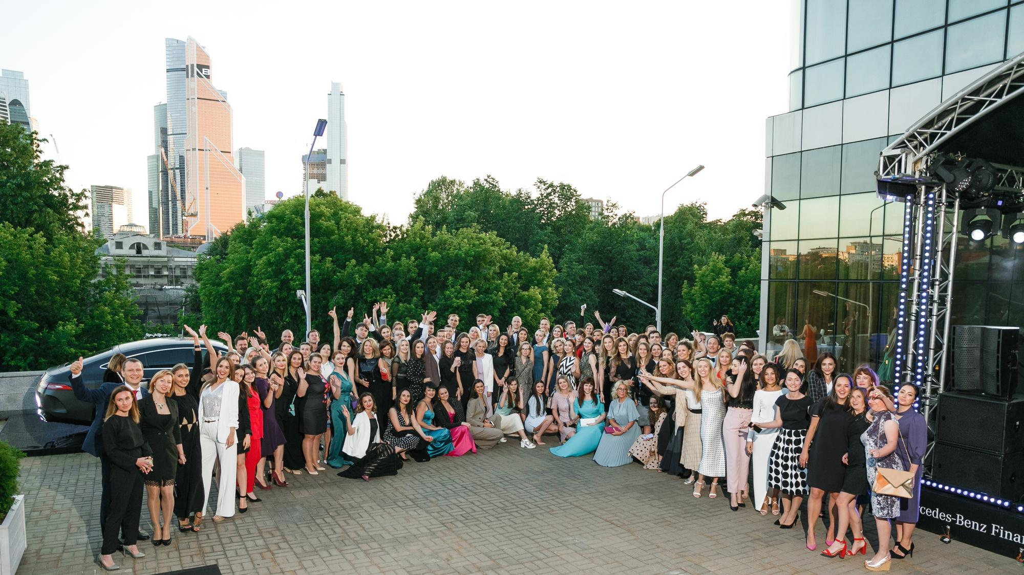 MERCEDES-BENZ FINANCE. Feelmedia production