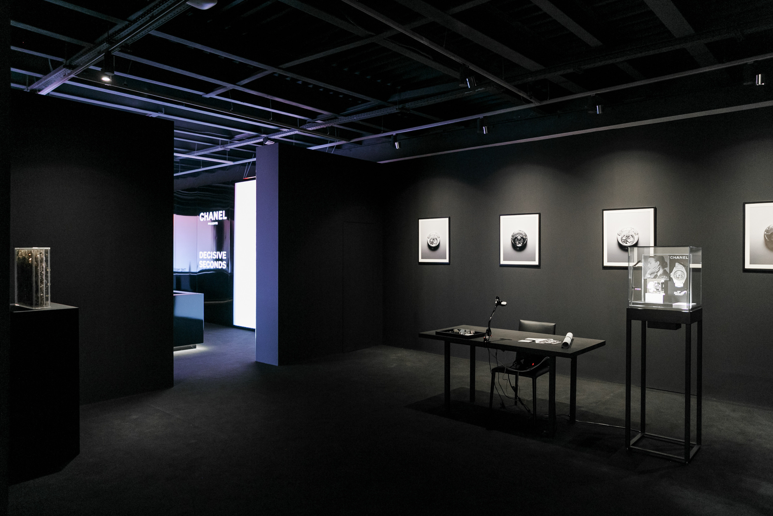 Chanel j12. Feelmedia production