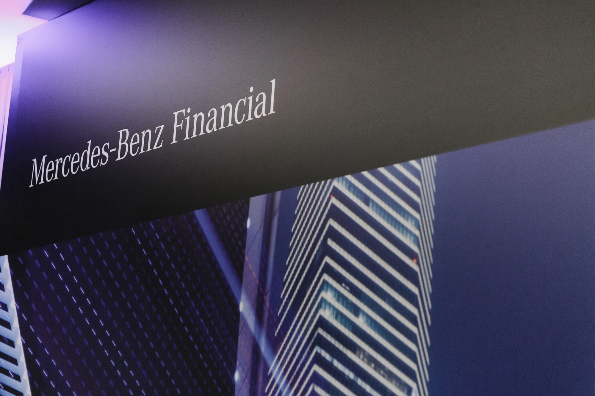 MERCEDES-BENZ FINANCE. Feelmedia production