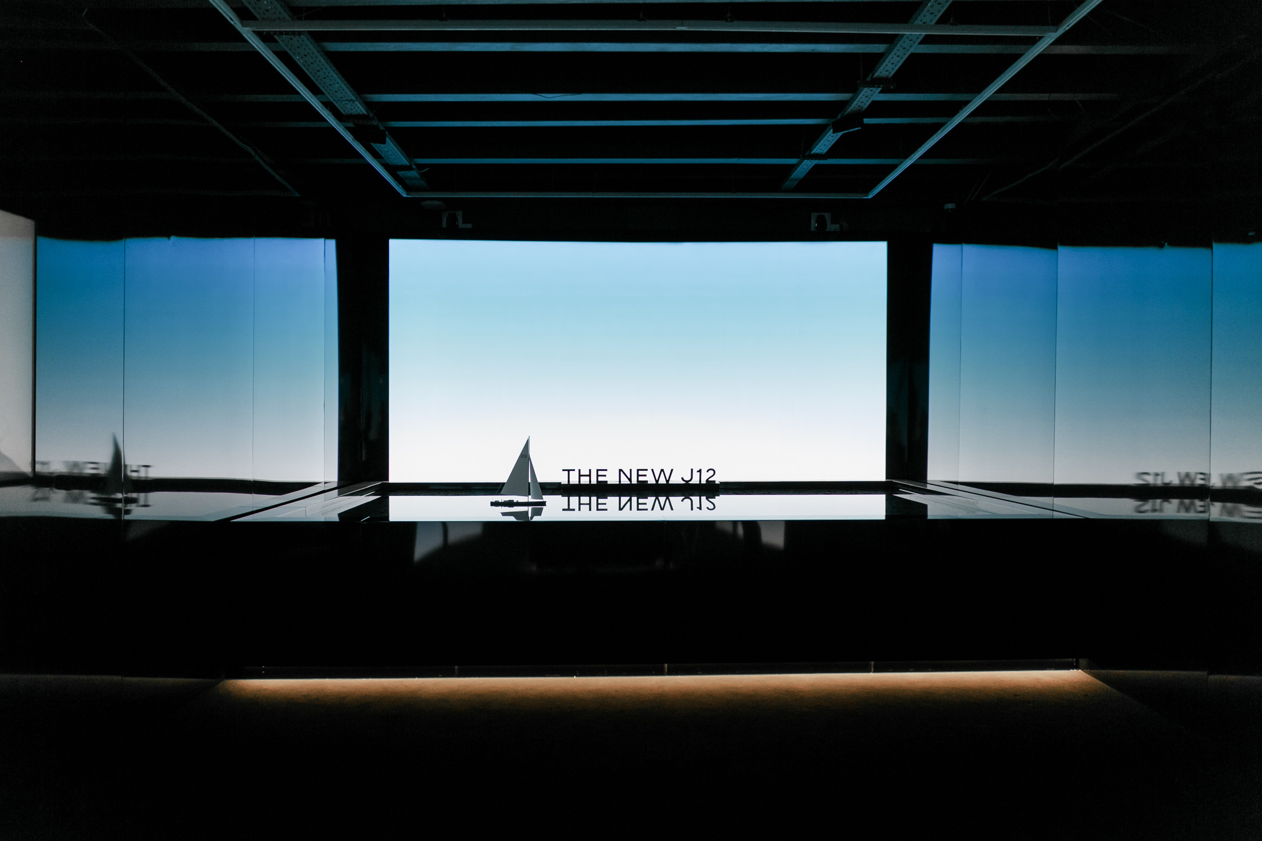 Chanel j12. Feelmedia production