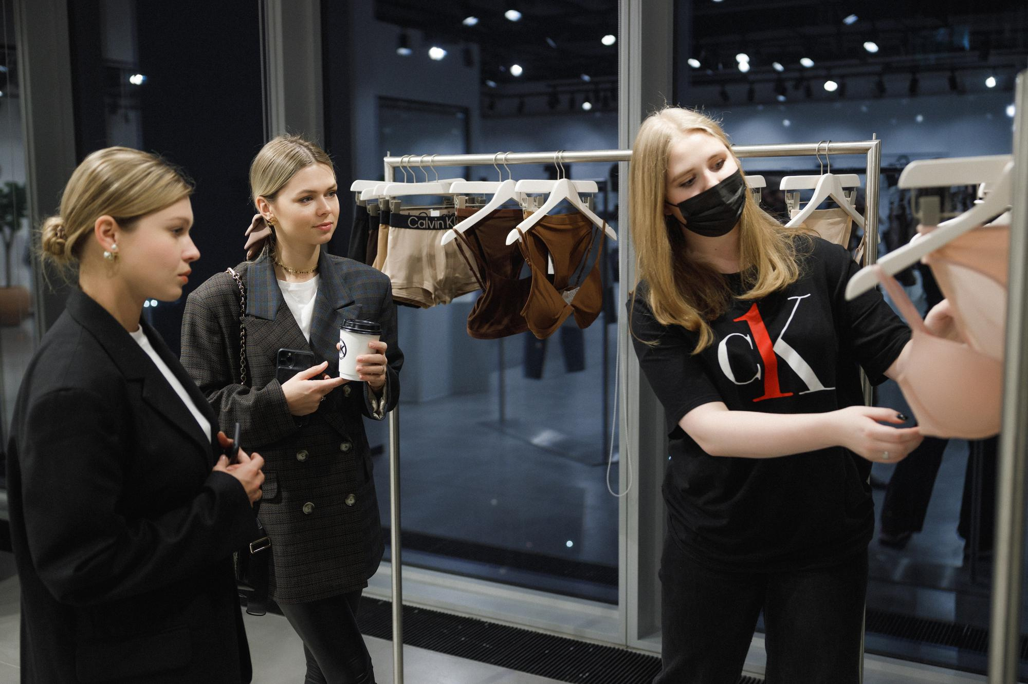 CALVIN KLEIN. Feelmedia production