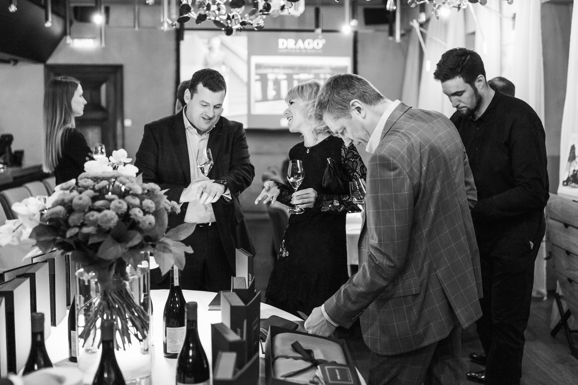 Henderson. Feelmedia production