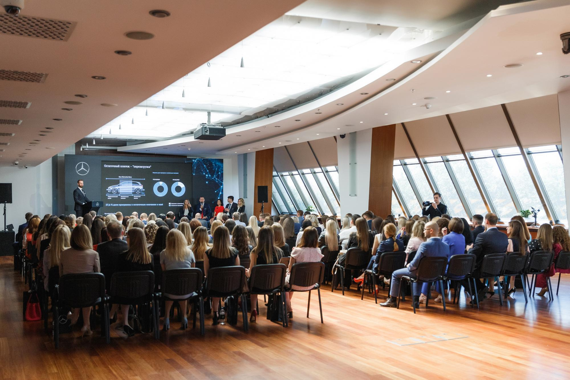 MERCEDES-BENZ FINANCE. Feelmedia production