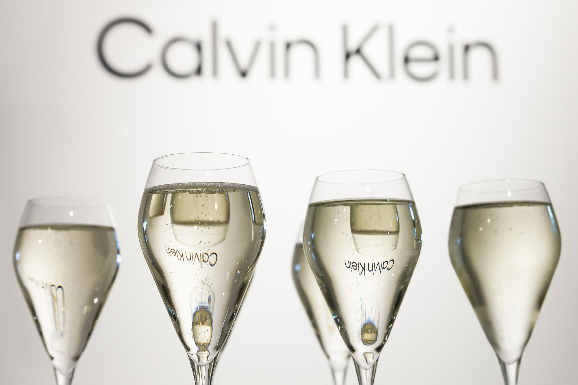 CALVIN KLEIN BLACK AND NEON. Feelmedia production