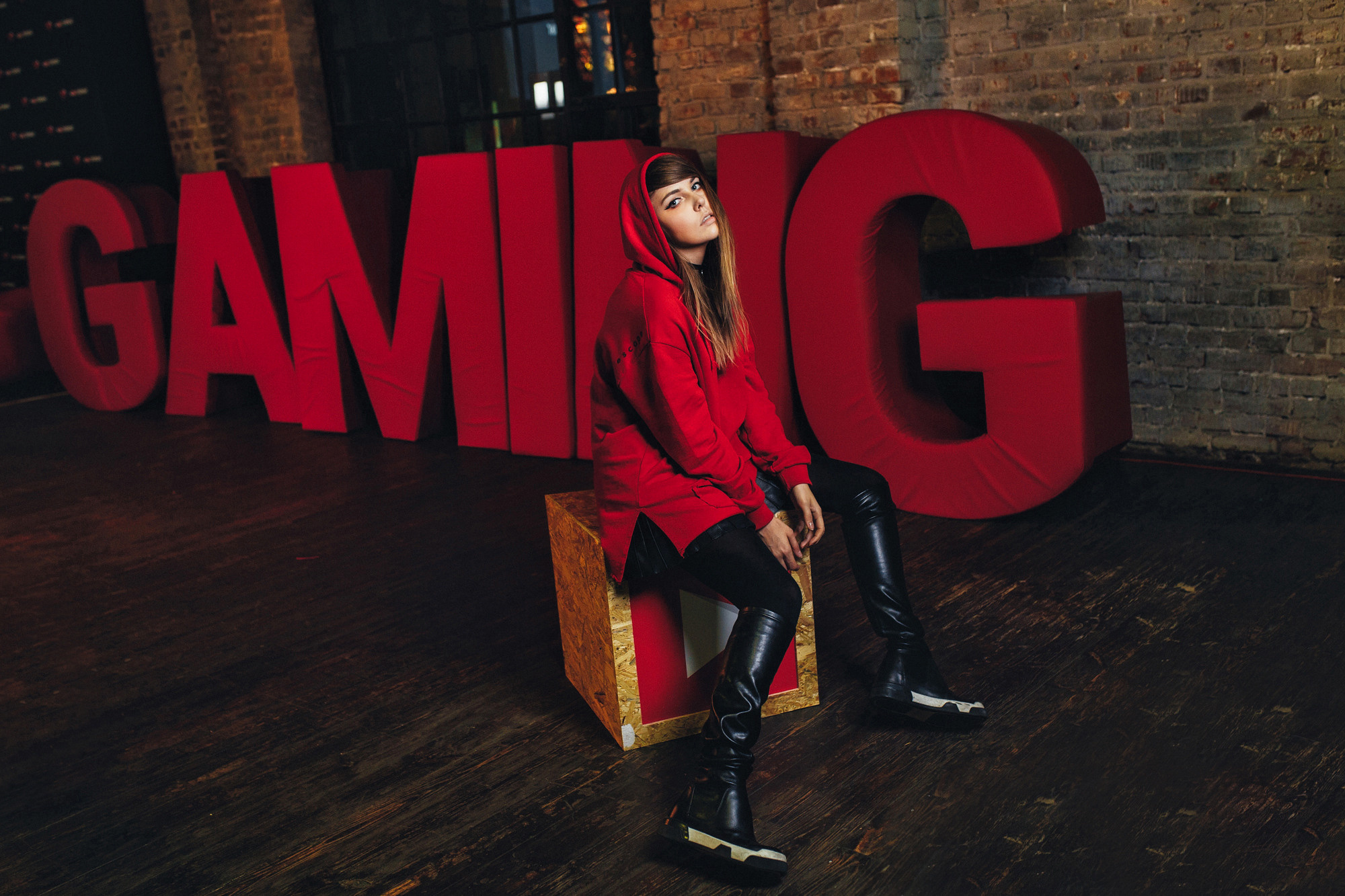 YOUTUBE. Feelmedia production