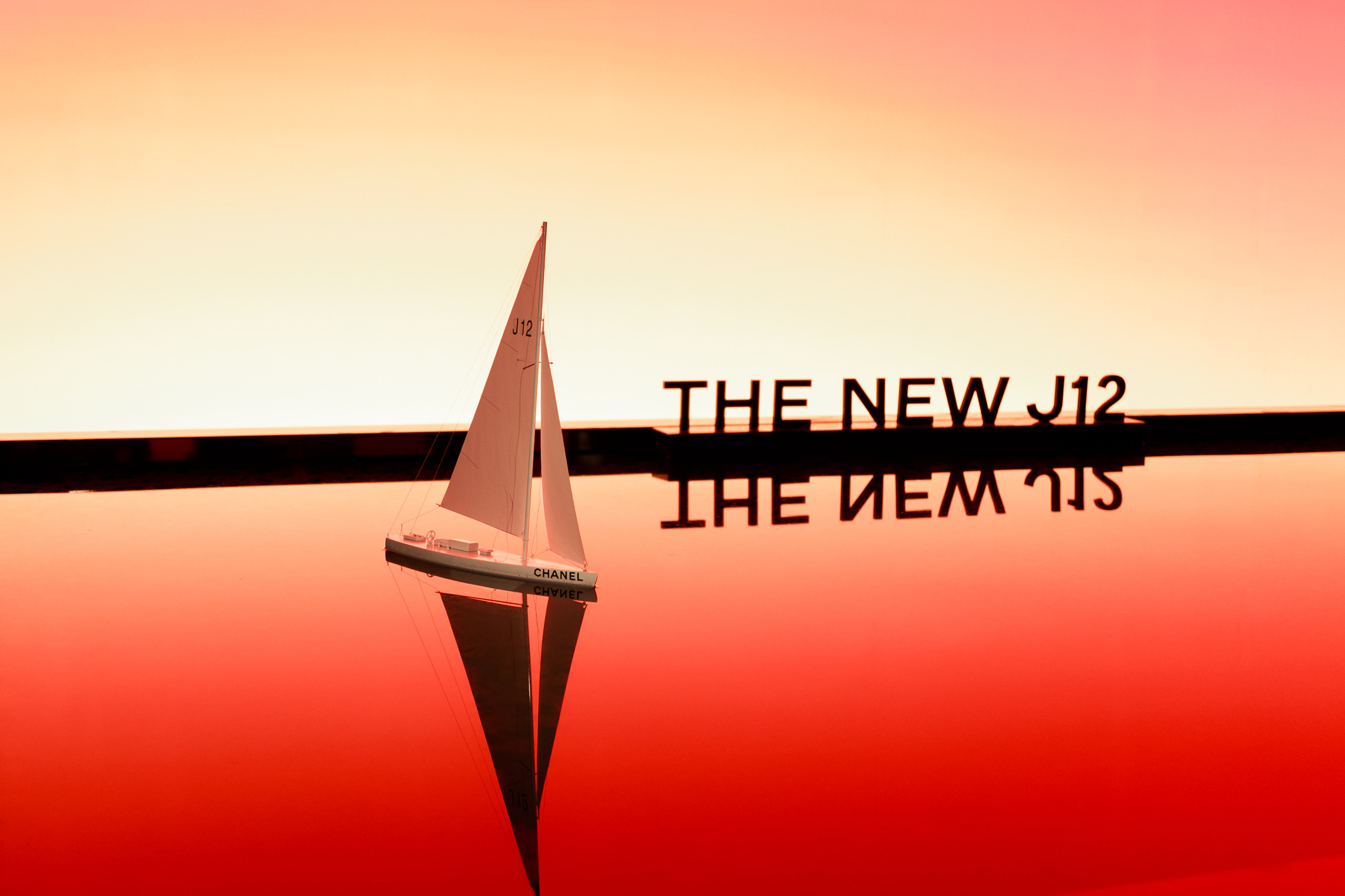 Chanel j12. Feelmedia production