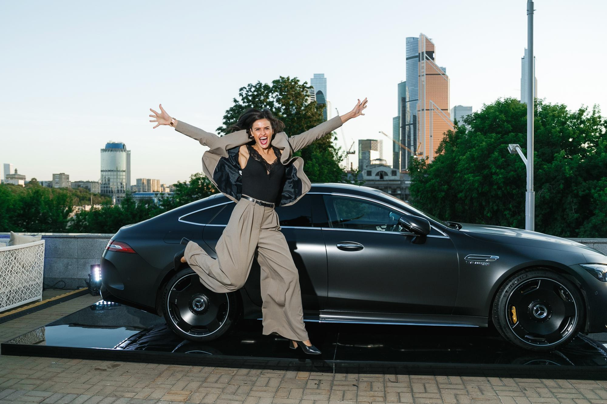 MERCEDES-BENZ FINANCE. Feelmedia production