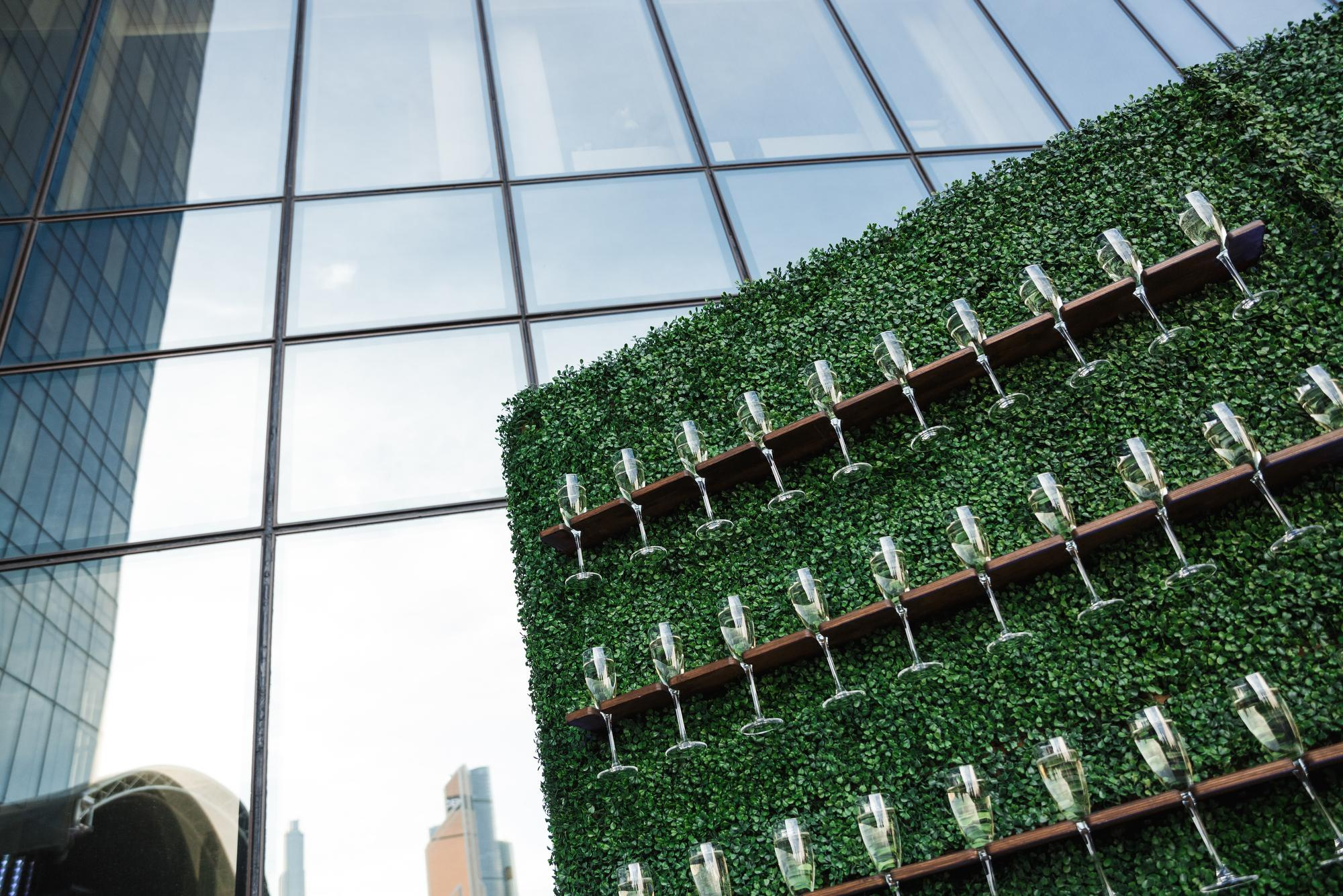 MERCEDES-BENZ FINANCE. Feelmedia production