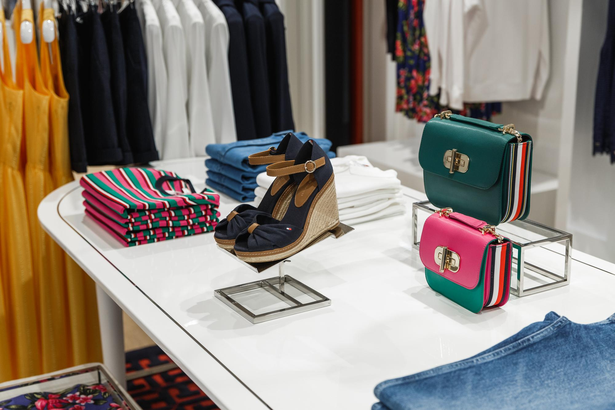 Tommy Hilfiger Atrium. Feelmedia production