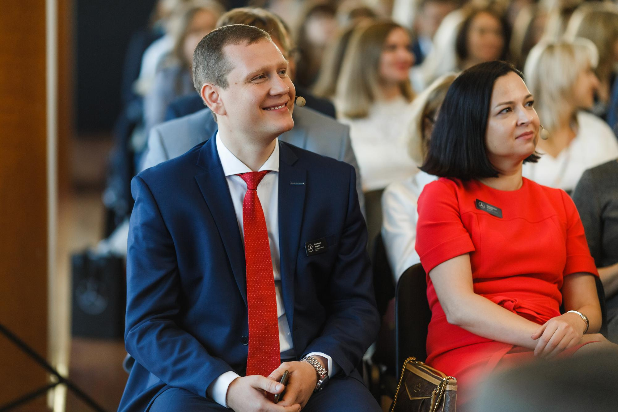 MERCEDES-BENZ FINANCE. Feelmedia production