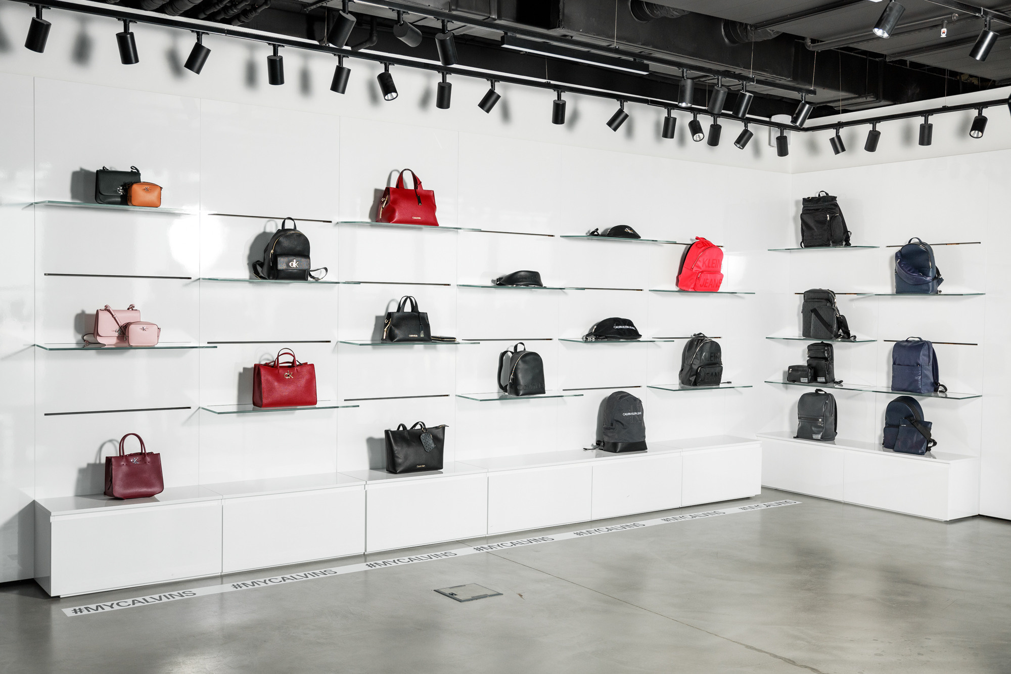 CALVIN KLEIN. Feelmedia production