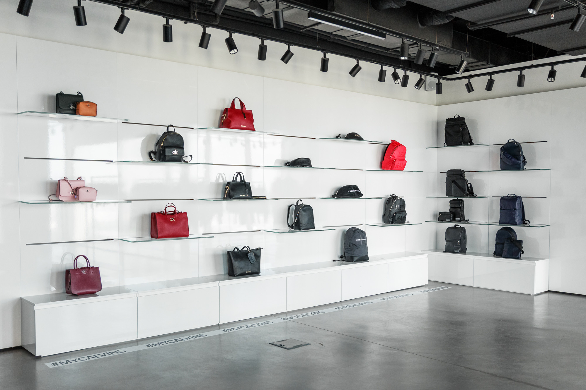 CALVIN KLEIN. Feelmedia production