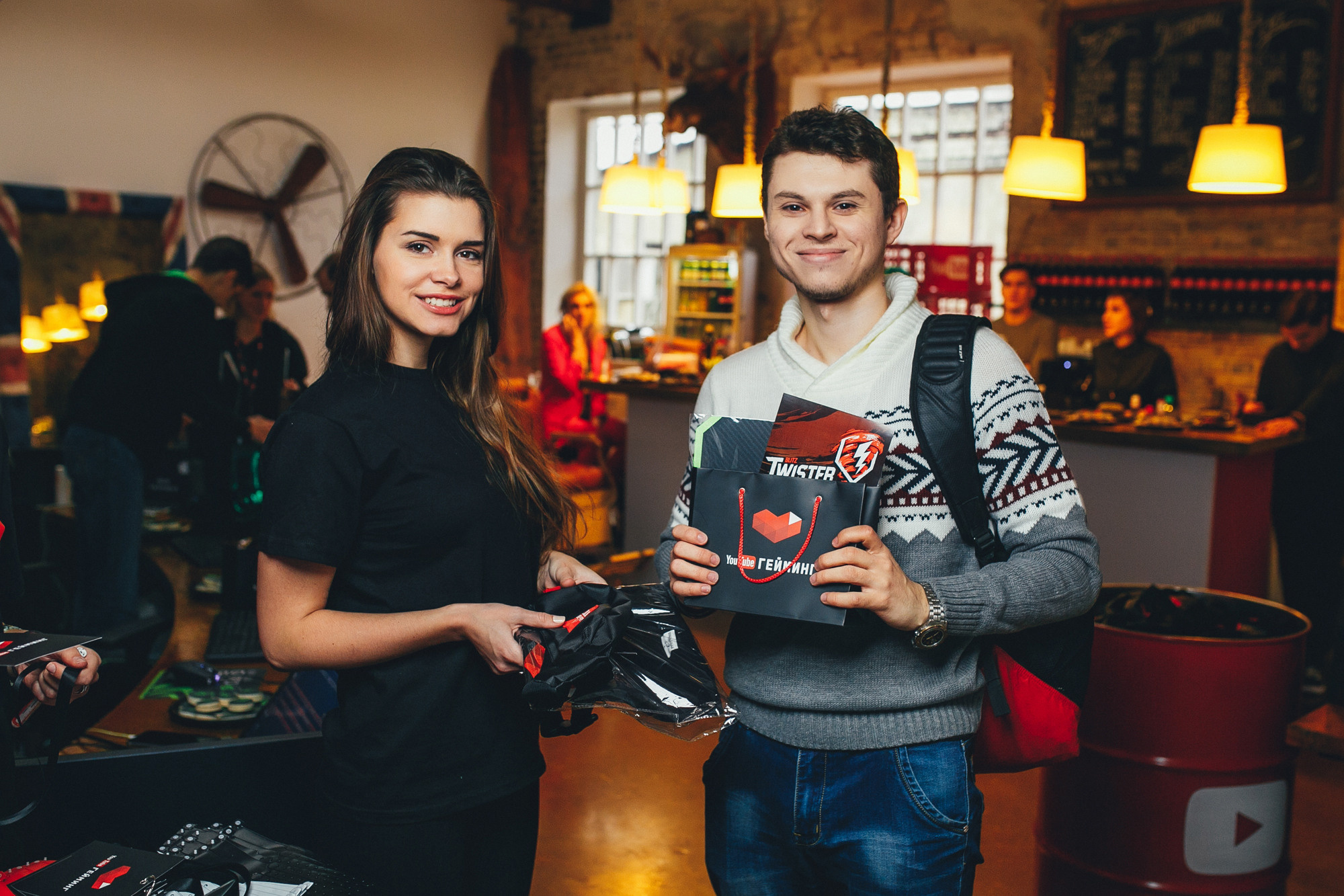 YOUTUBE. Feelmedia production