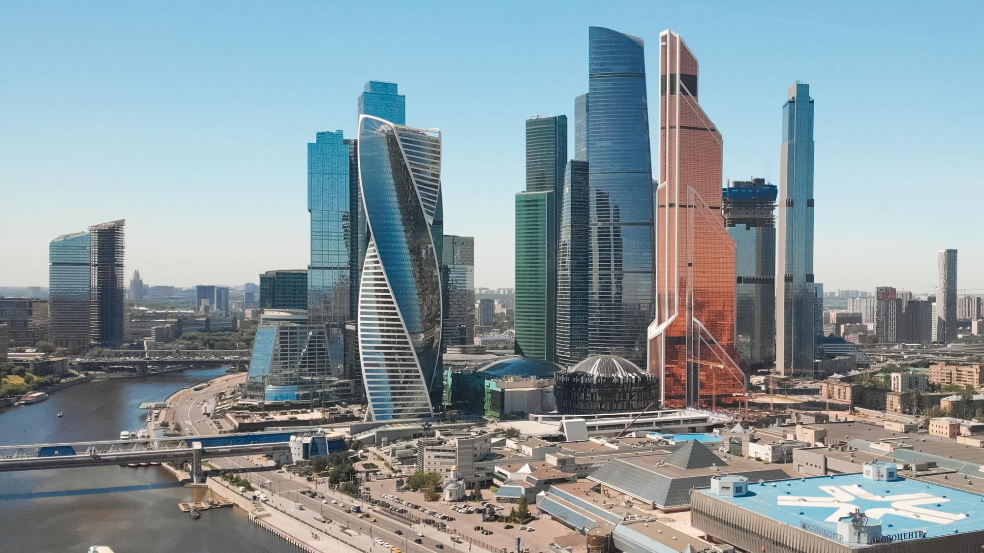 MERCEDES-BENZ FINANCE. Feelmedia production