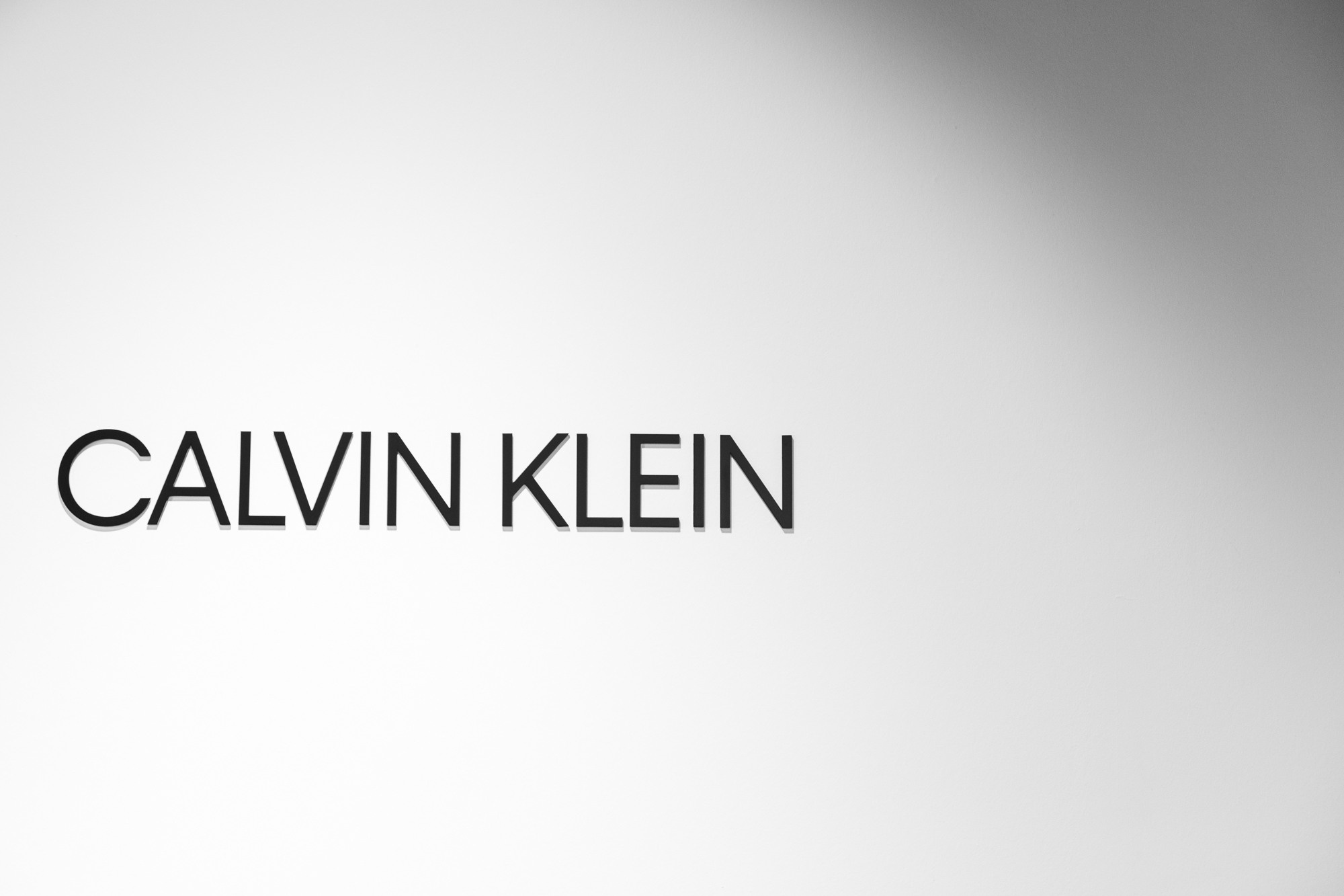 CALVIN KLEIN. Feelmedia production