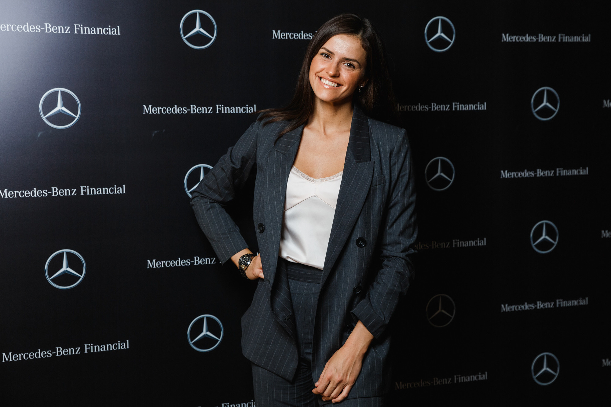 MERCEDES-BENZ FINANCE. Feelmedia production