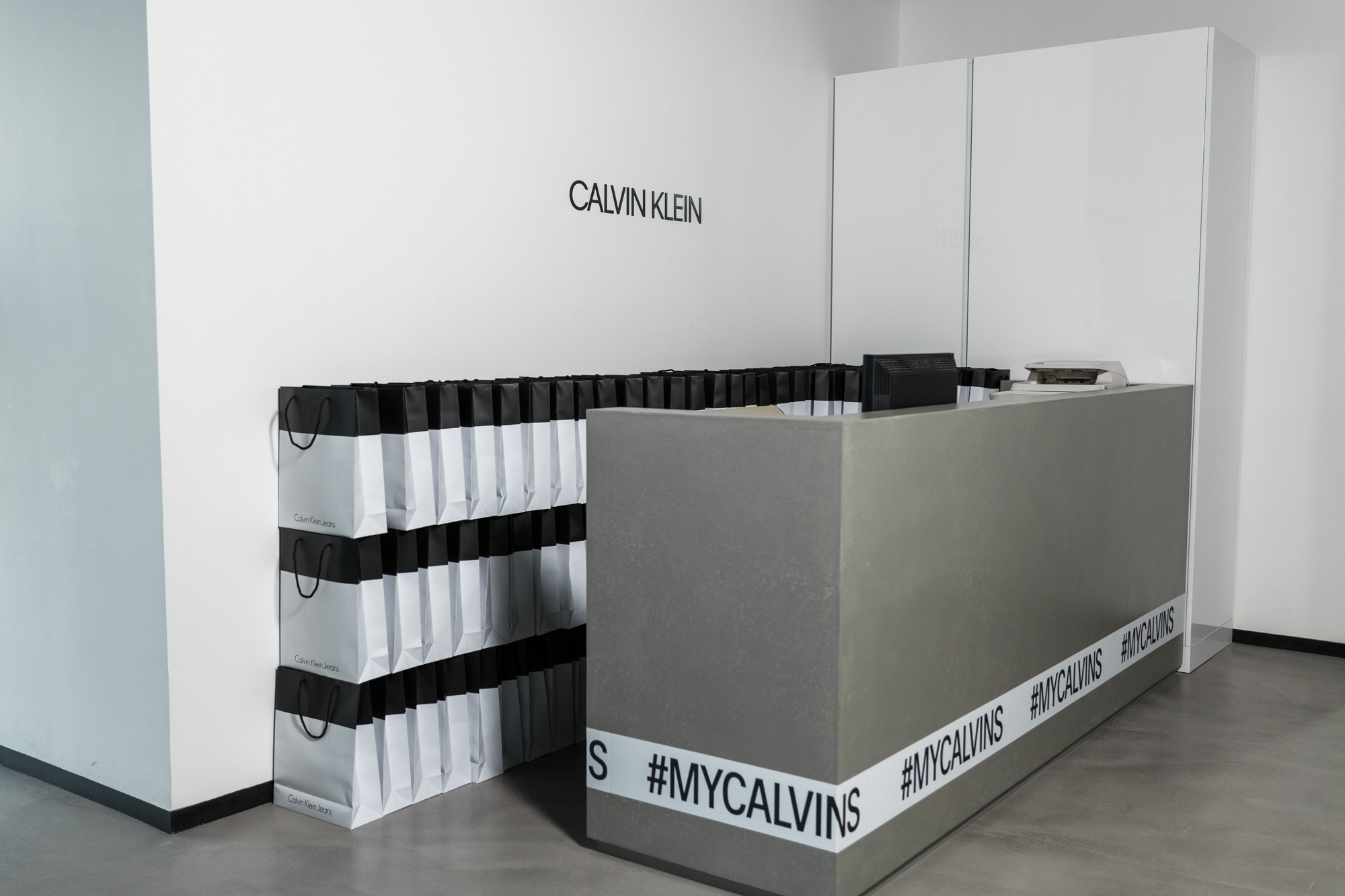 CALVIN KLEIN. Feelmedia production