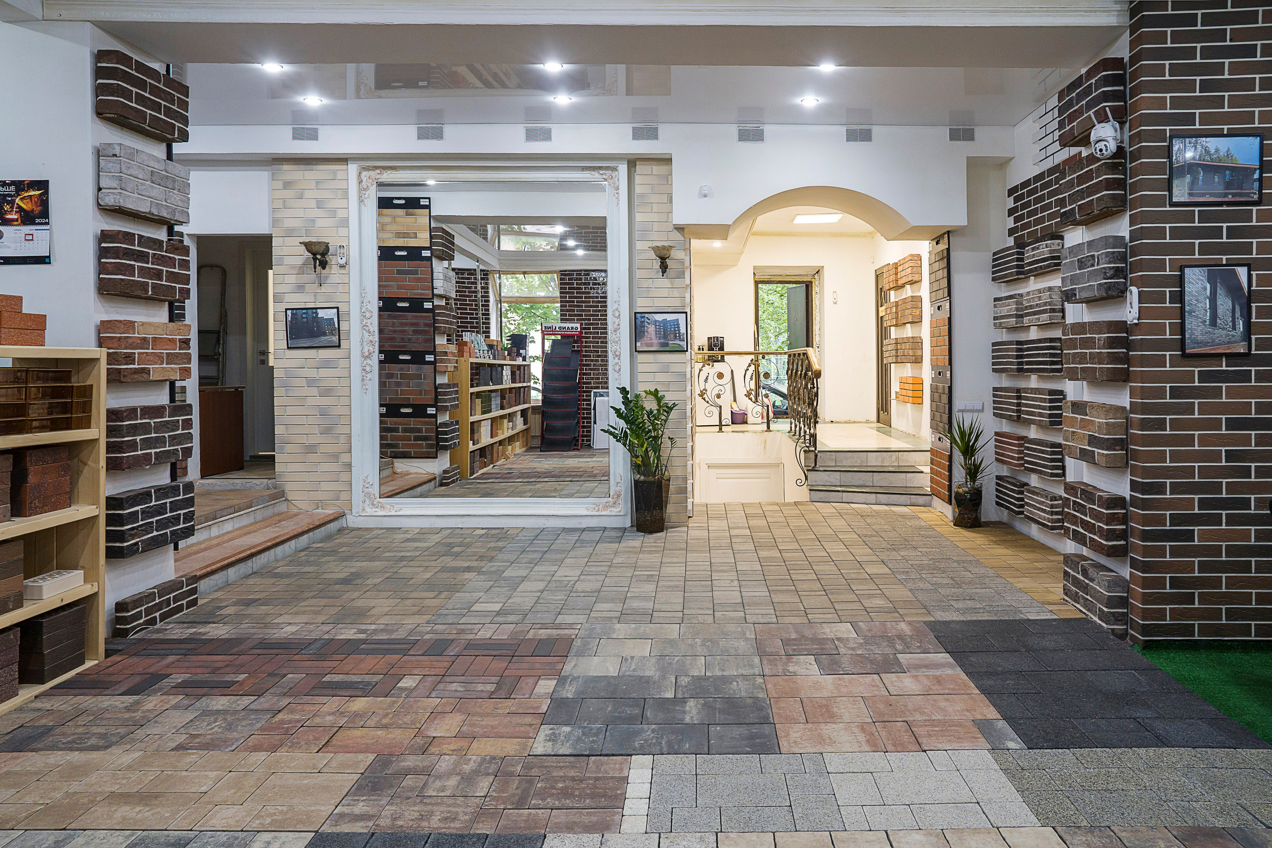 шоу-рум кирпичного производства