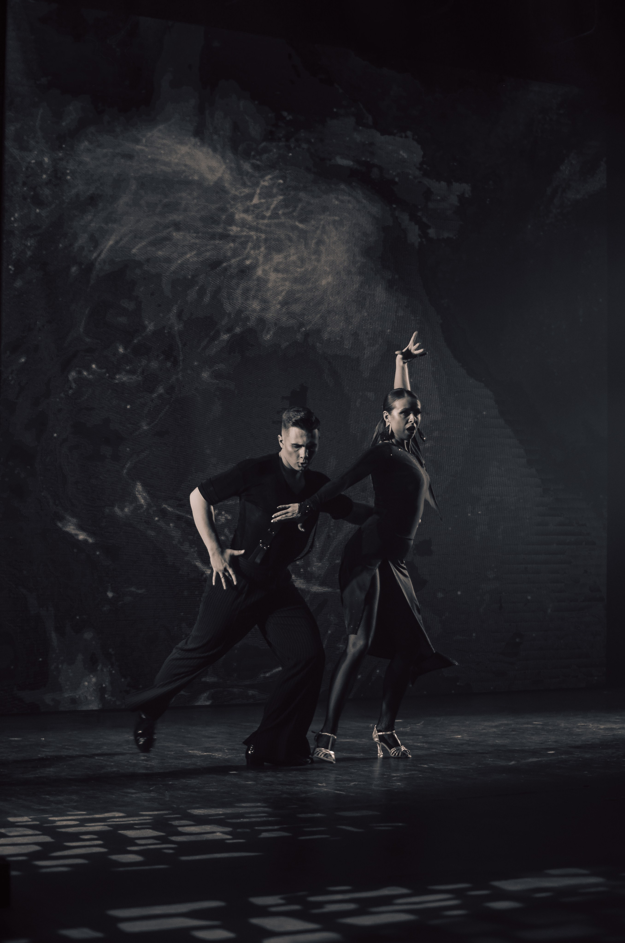 Фоторепортаж танцевального мероприятия. Денисова Аля — фотограф для парных съемок и индивидуальных историй в Барнауле