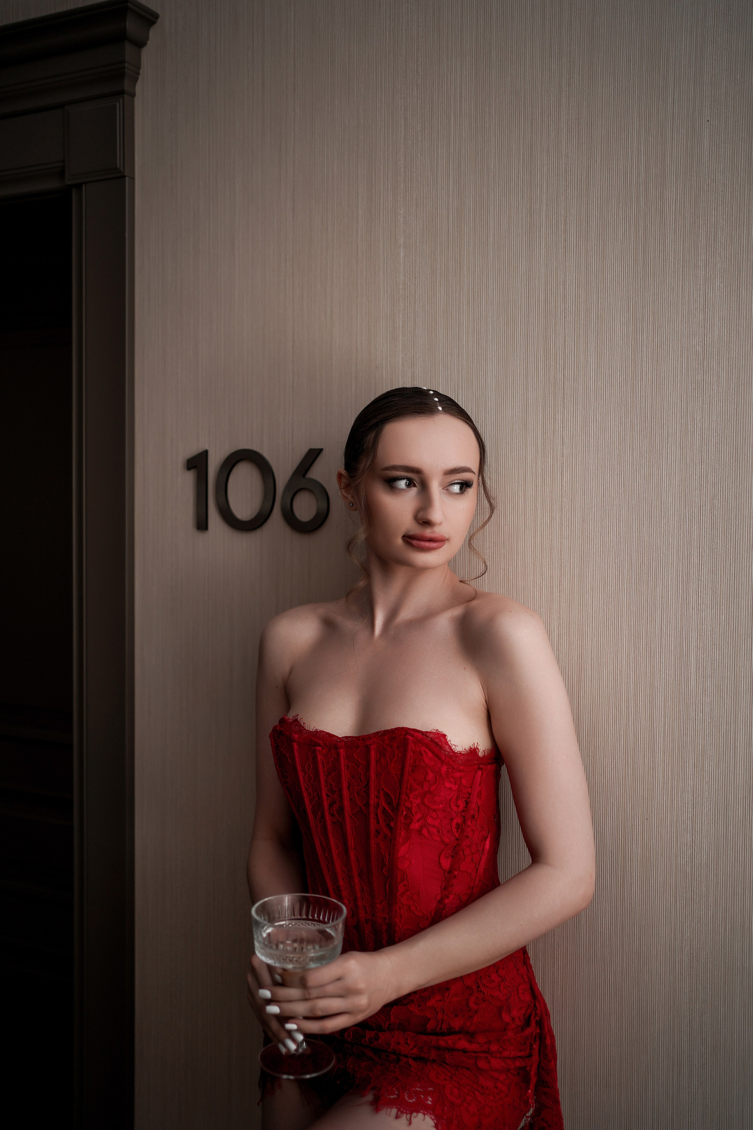 Фотопроект в отеле Графский парк. Женская фотосессия. Фотограф в Ростове-на-Дону. Алина. Свадебный фотограф в Ростове-на-Дону. Таинство Крещения и Венчания, семейные фотосессии. Алёна Чёботова