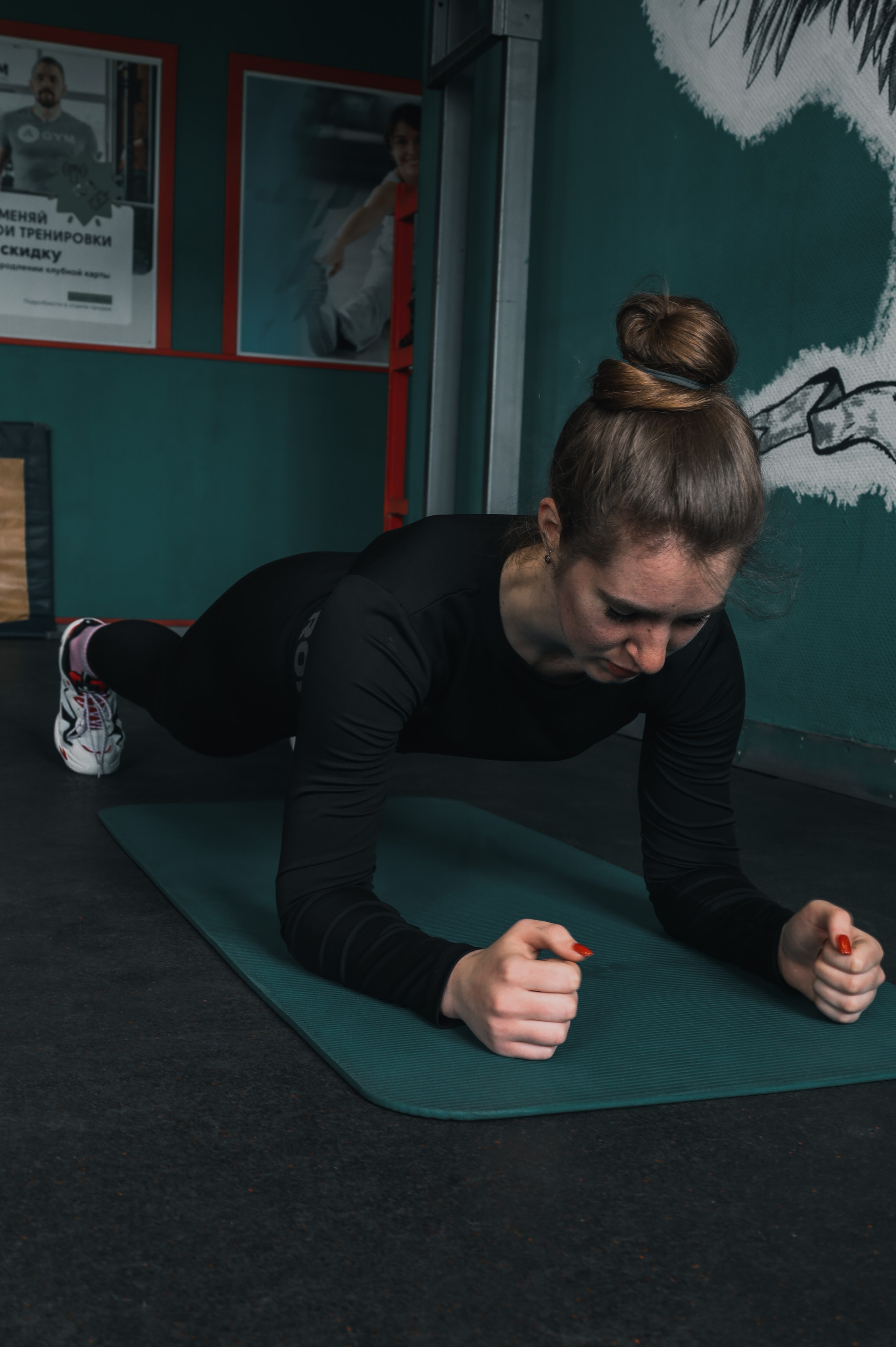 Тренажерный зал — тренер. Никонорова Анастасия