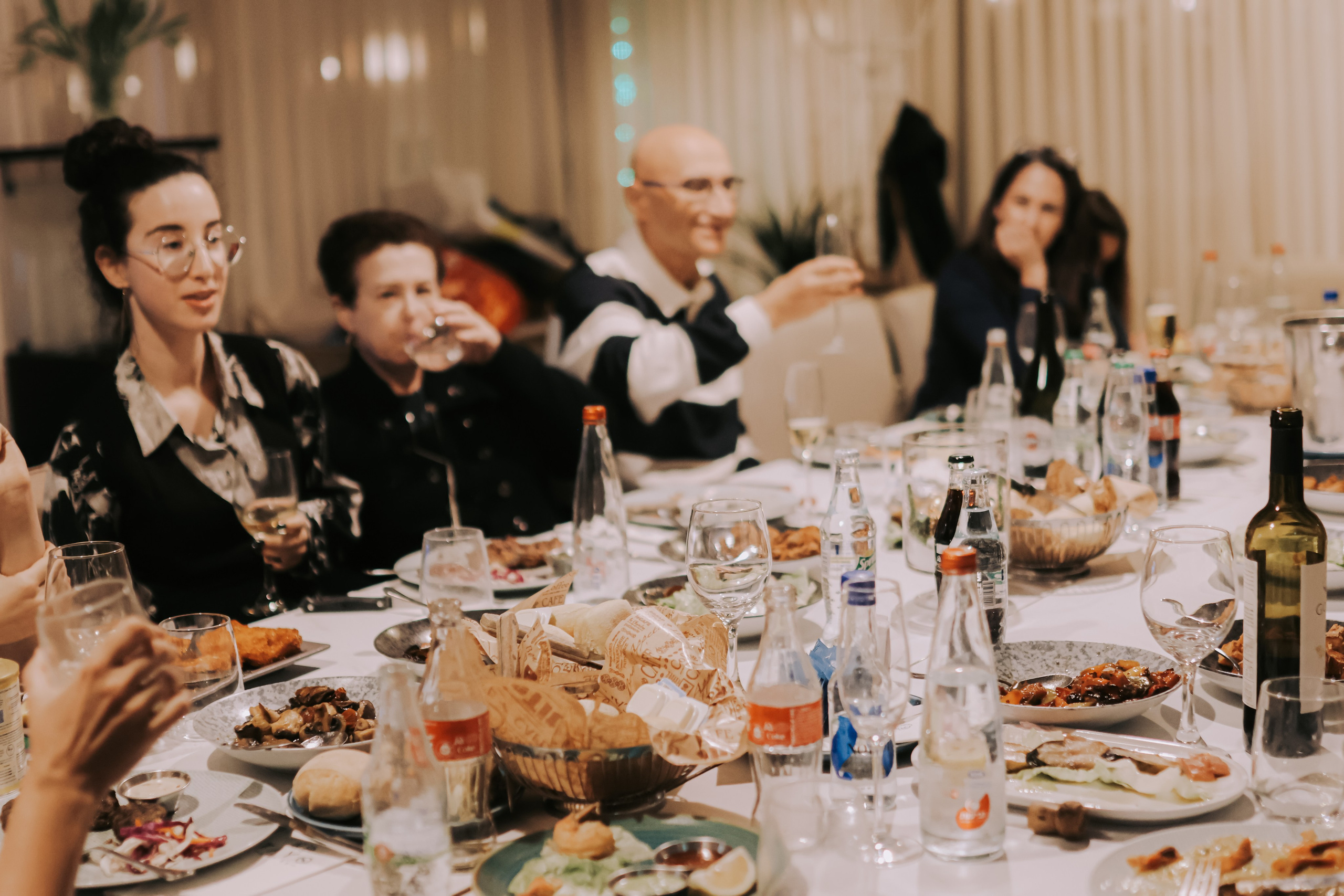 Engagement dinner, Bat Yam | December 2025. Photographer in Israel Alice Milchin