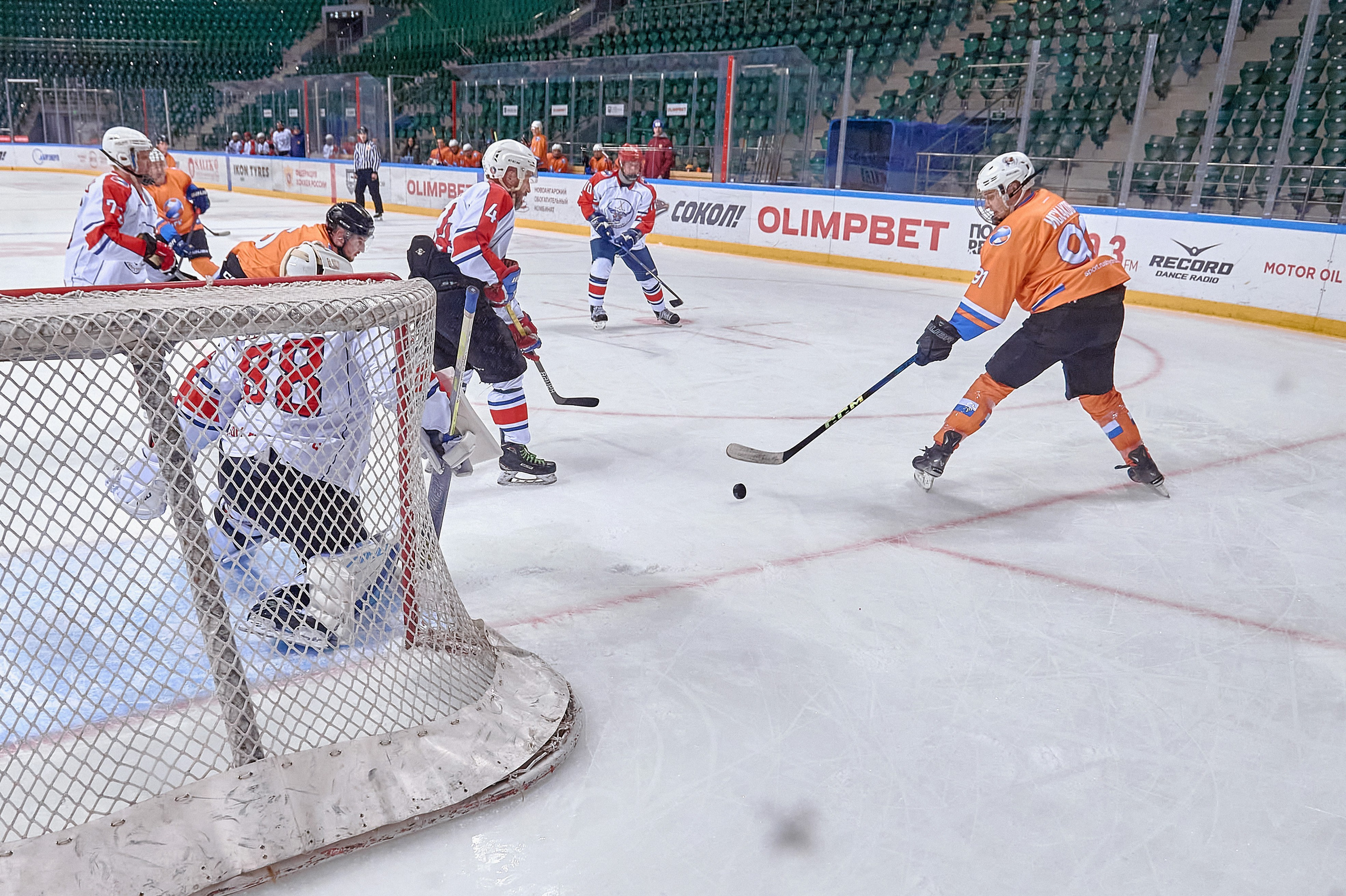 Платинум Арена — Хоккей — РусГидро. Фотограф Яковлев Роман — Красноярск