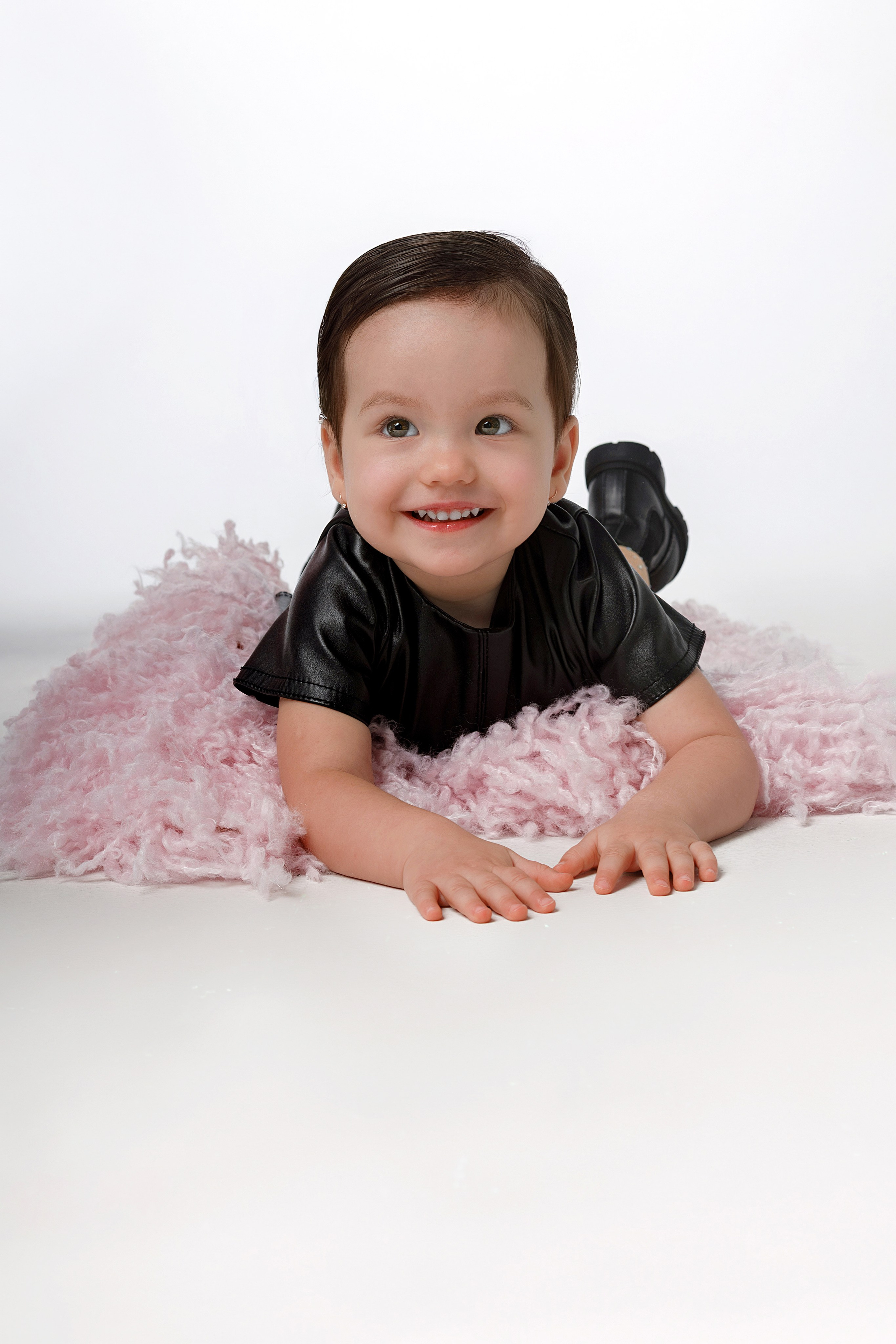 Детская фотосессия на 2 годика в Сочи. Детский студийный фотограф Сочи