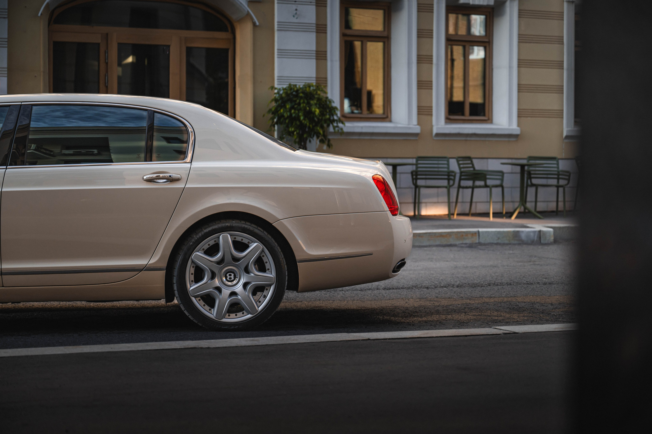 Bentley Continental Flying Spur. Автомобильный фотограф в Москве — Сидоров Дмитрий