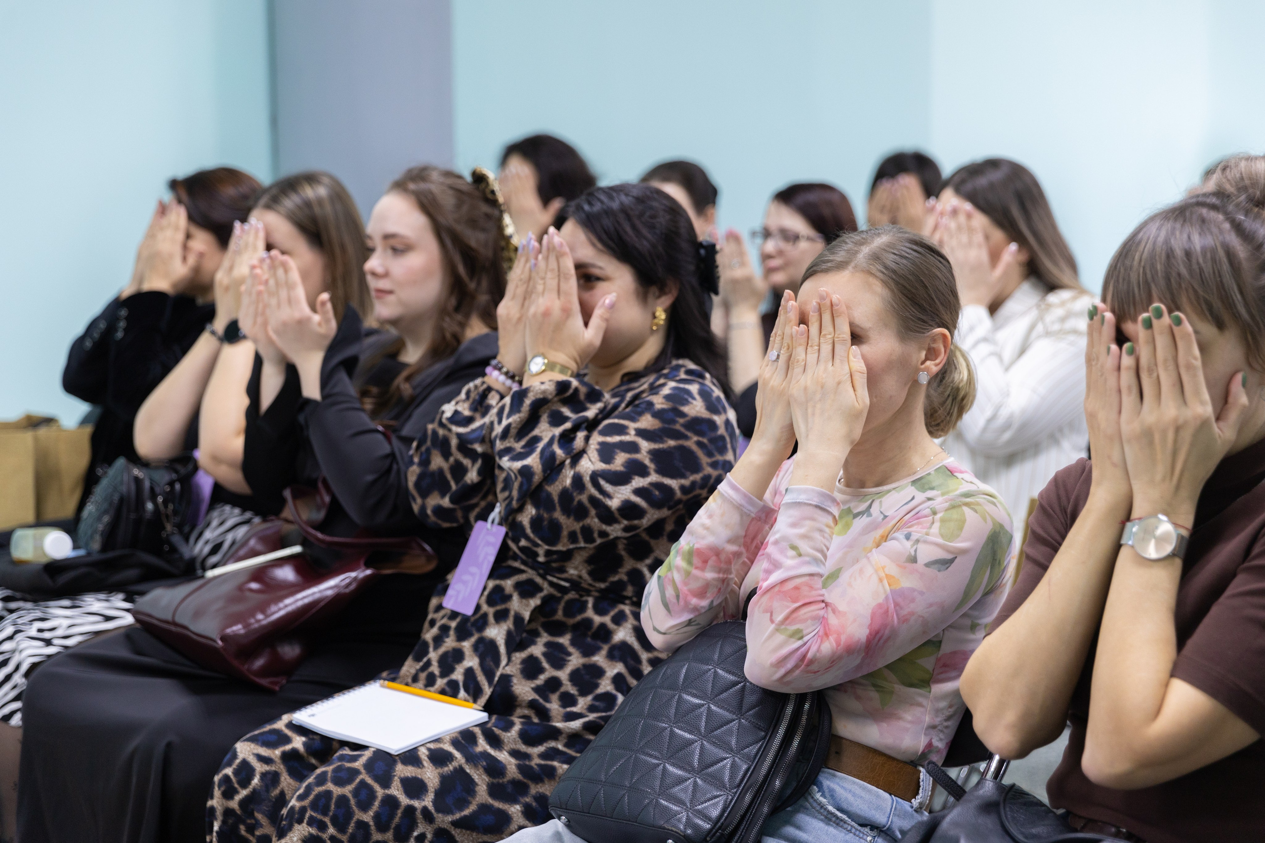 Форум «Сила женской энергии» г. Спасск-Дальний. Олег Катакинов| Репортажный фотограф в городе у моря (Владивосток)