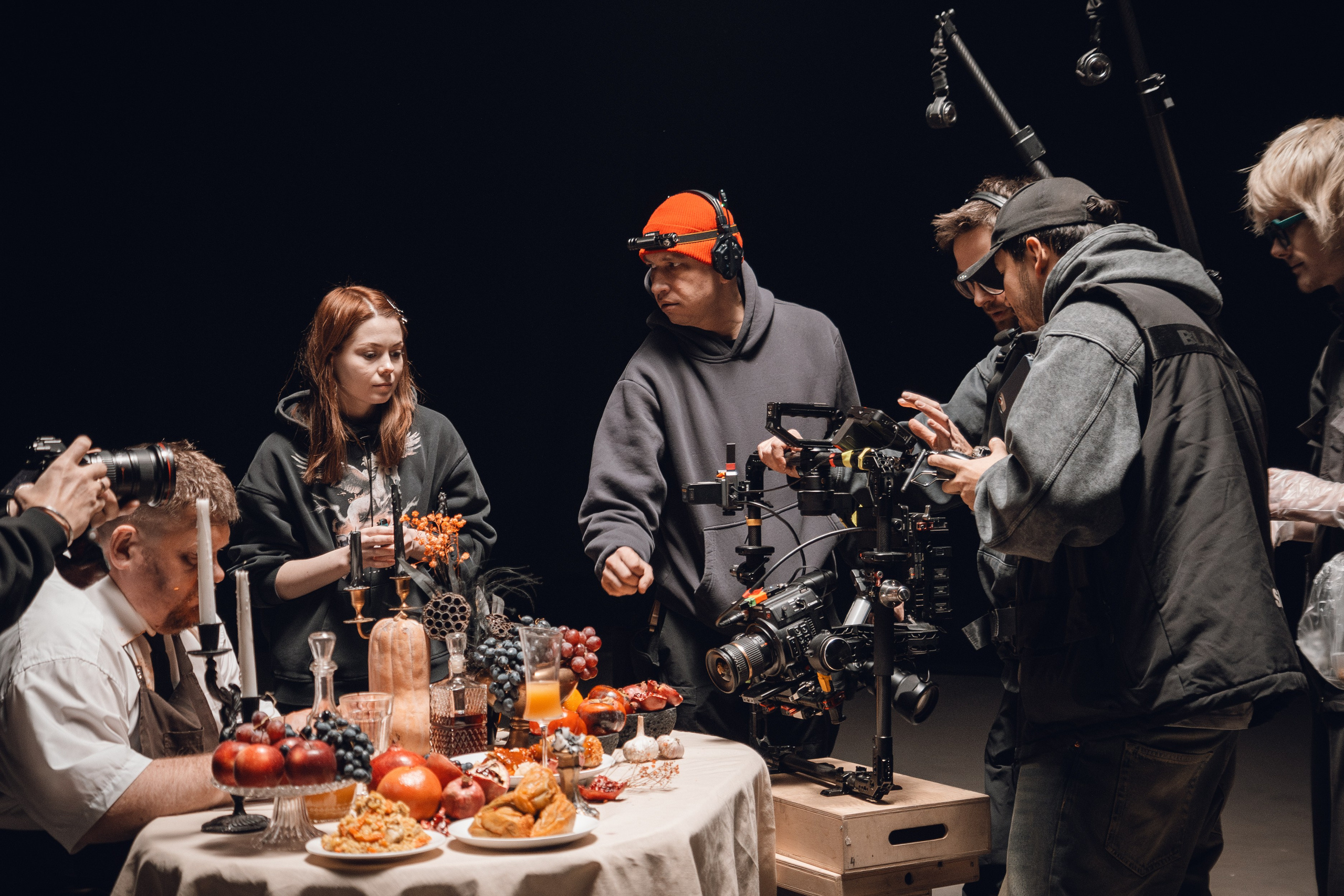 Бэкстеджи. Фотограф Егор Огородов