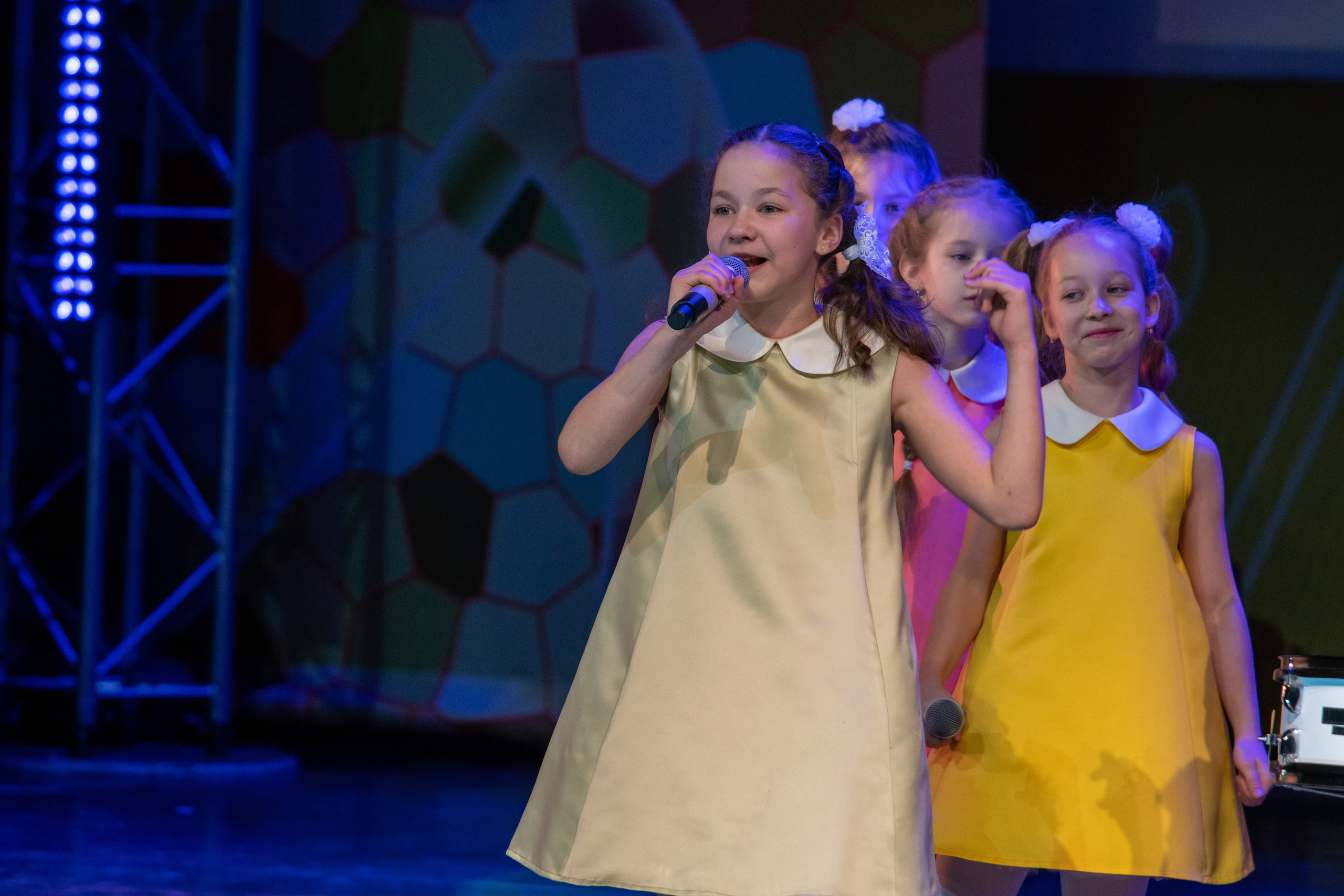 Съёмка концерта для Домисольки, большой концертный зал Космос. «Студия DRONAVT`s» — видеосъёмка и фотография г. Москва