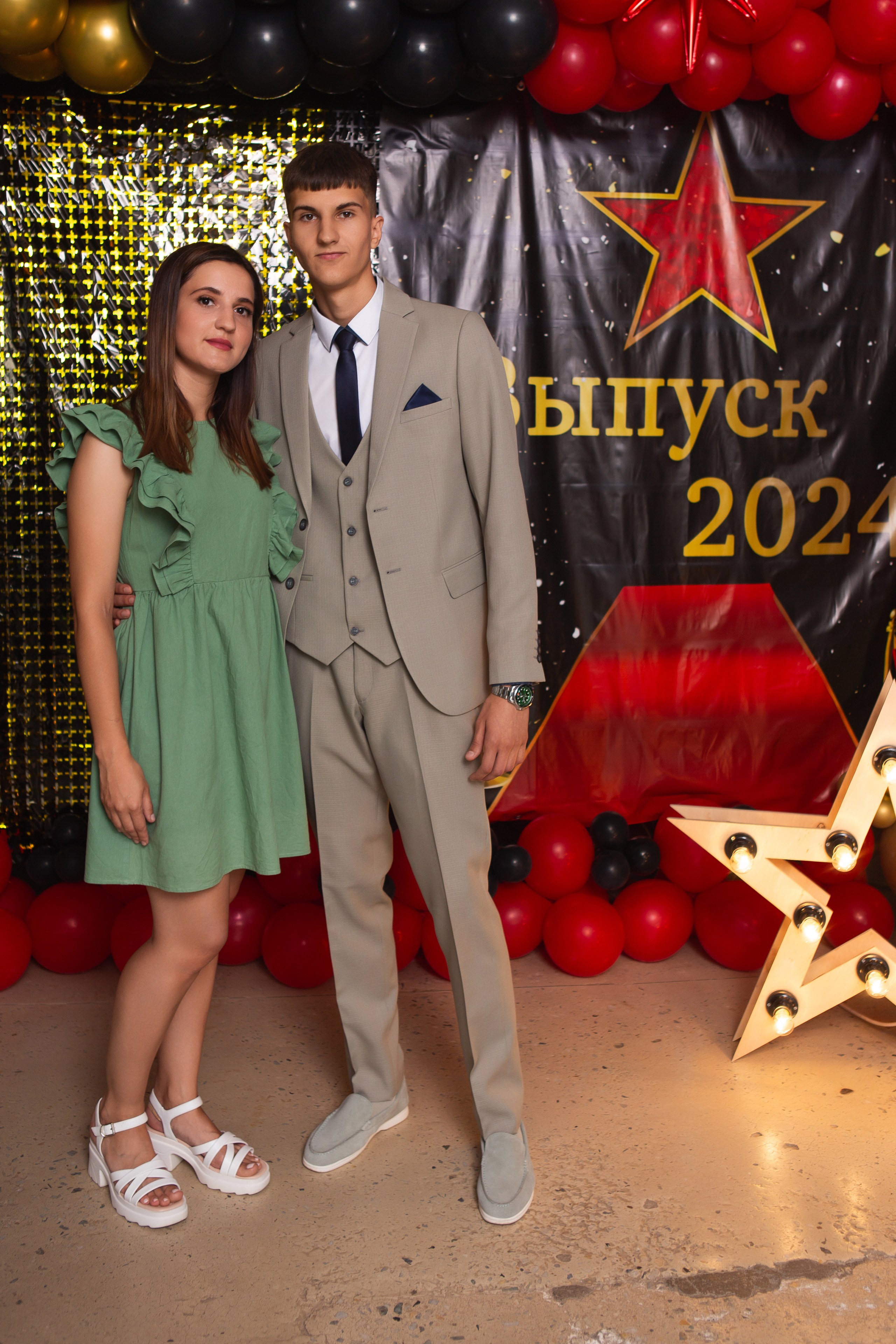 ФОТОСЕССИЯ С РОДИТЕЛЯМИ «ВЫПУСКНОЙ» 2024 г. 9 ШКОЛА г. МЦЕНСК. ТВОЙ АЛЬБОМ / ТВОИ ПРАВИЛА