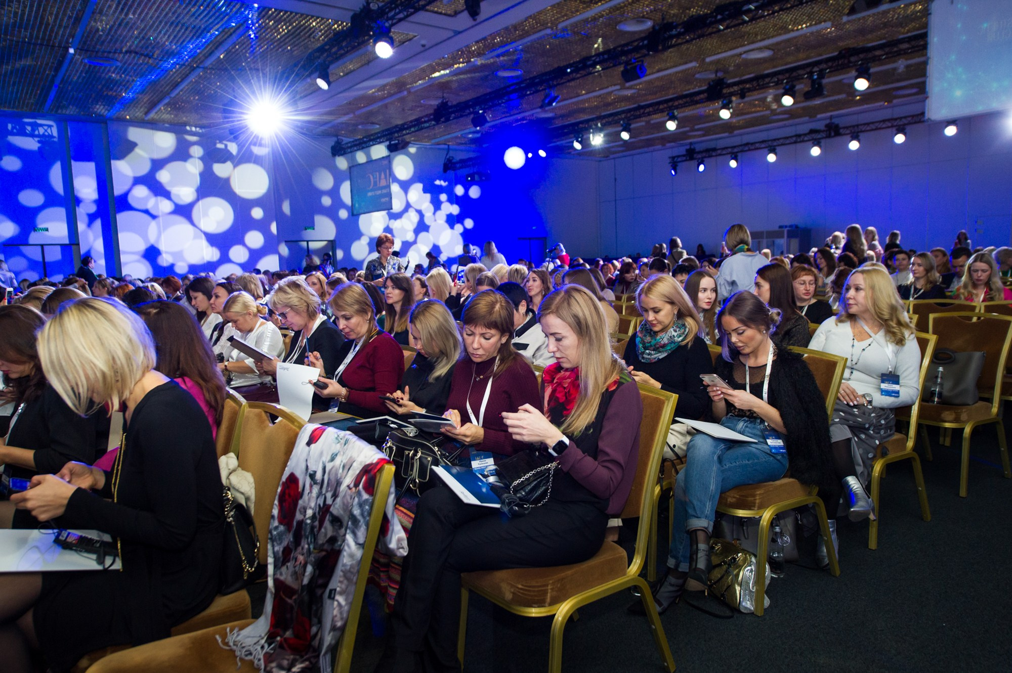 Конференции. Выпускные альбомы. Частные съемки