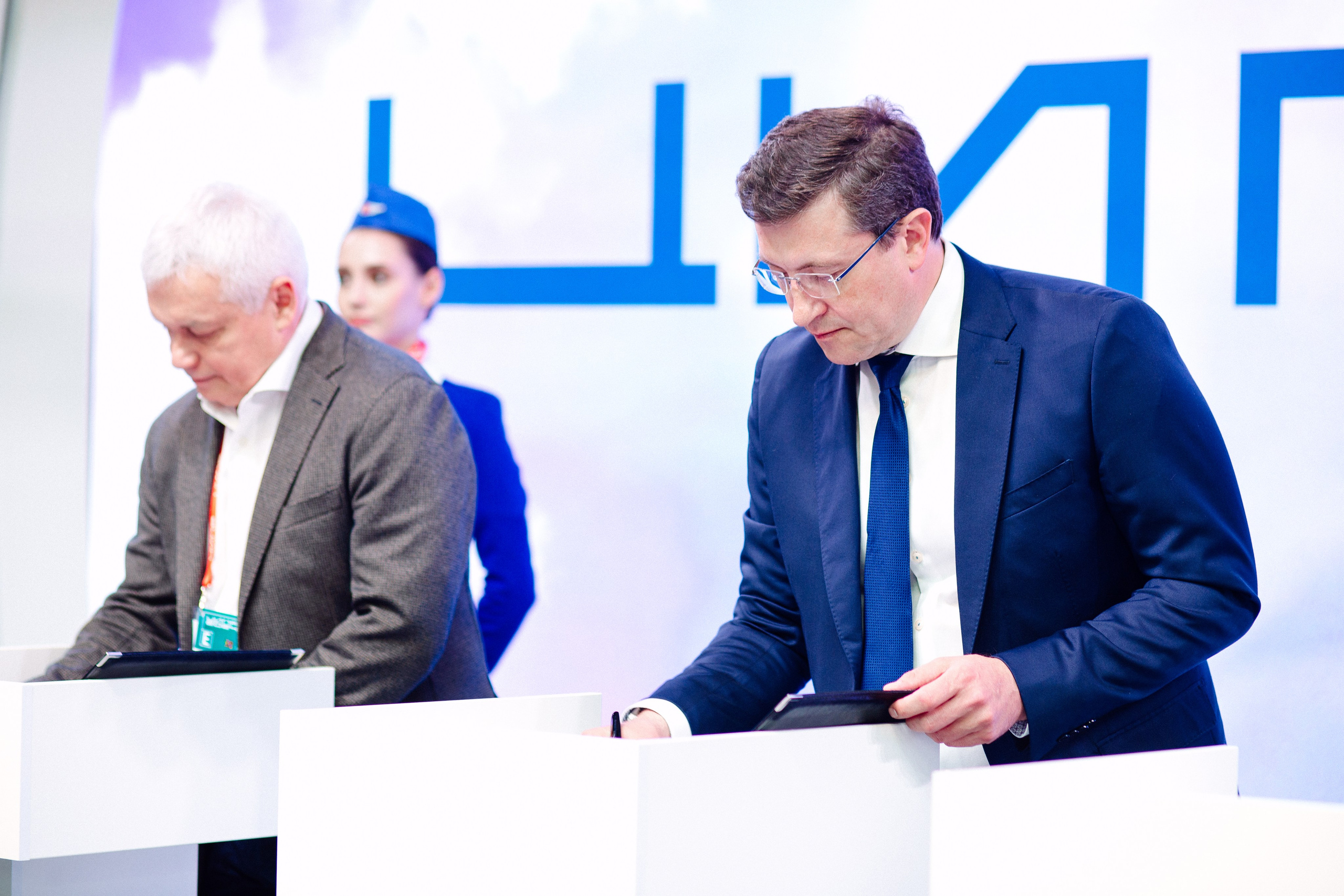 Фотограф на мероприятие в Нижнем Новгороде. Репортажный фотограф в Нижнем Новгороде. Фотограф на юбилей. Фотограф на день рождения. Фотограф конференций в Нижнем Новгороде. Спортивный фотограф в Нижнем Новгороде. Глеб Никитин.