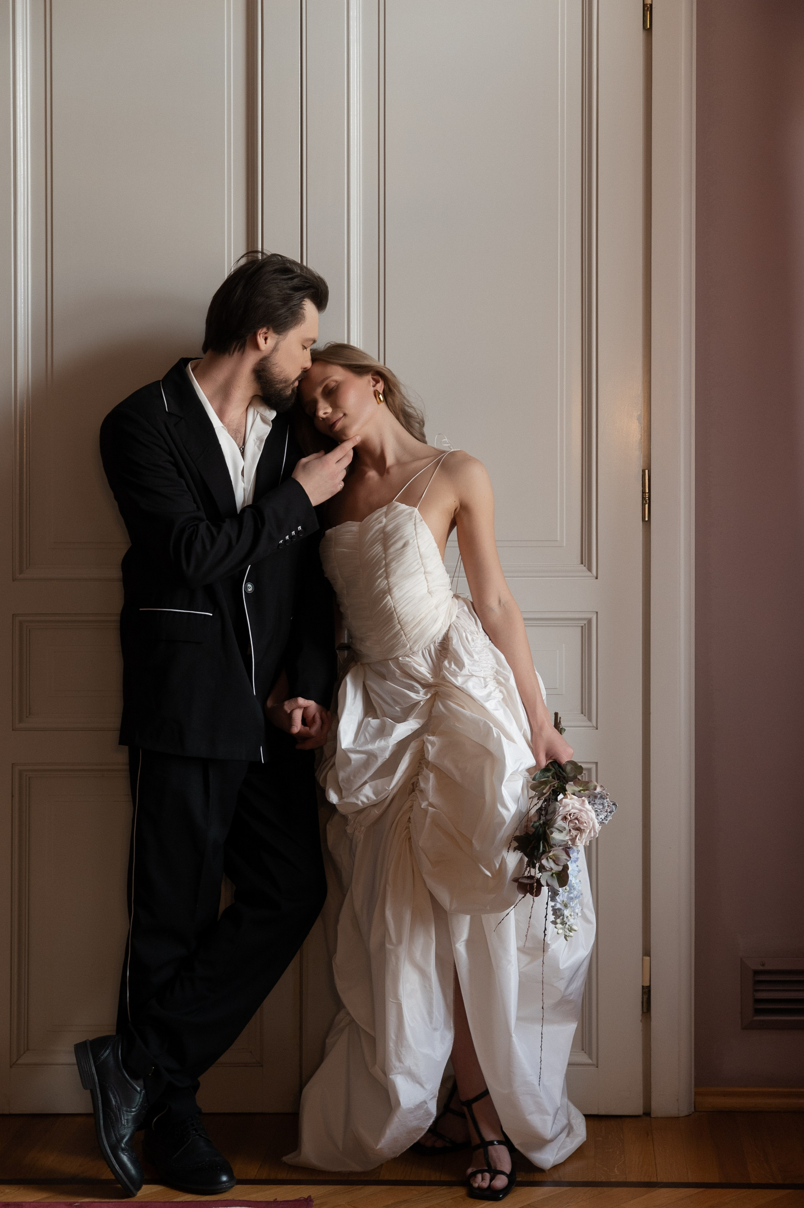 Свадебная фотосессия в гостинице "Националь". Ярослава Ерина — свадебный фотограф в Москве