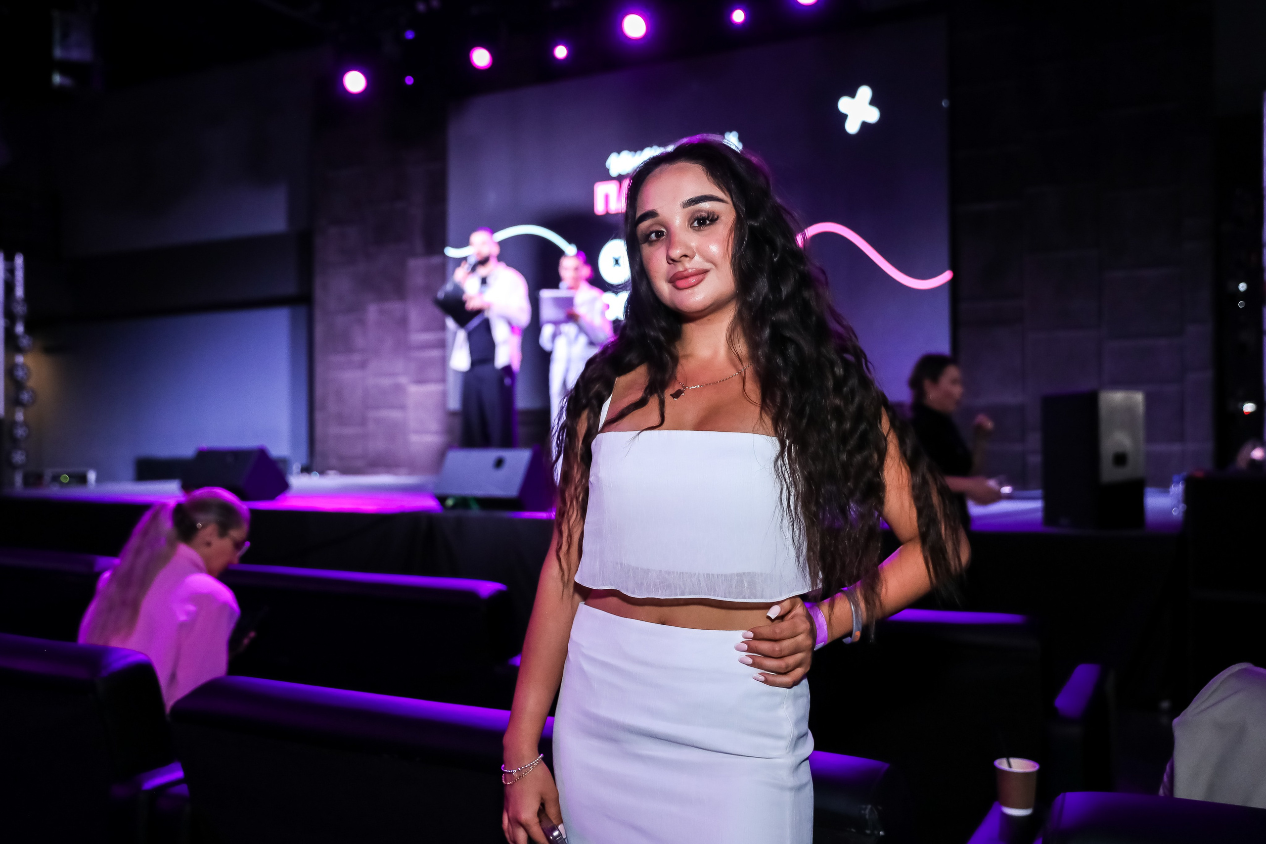 REELS CONTENT — НЕТВОРКИНГ. Photographer Viktoriya Markushina «My world throug»