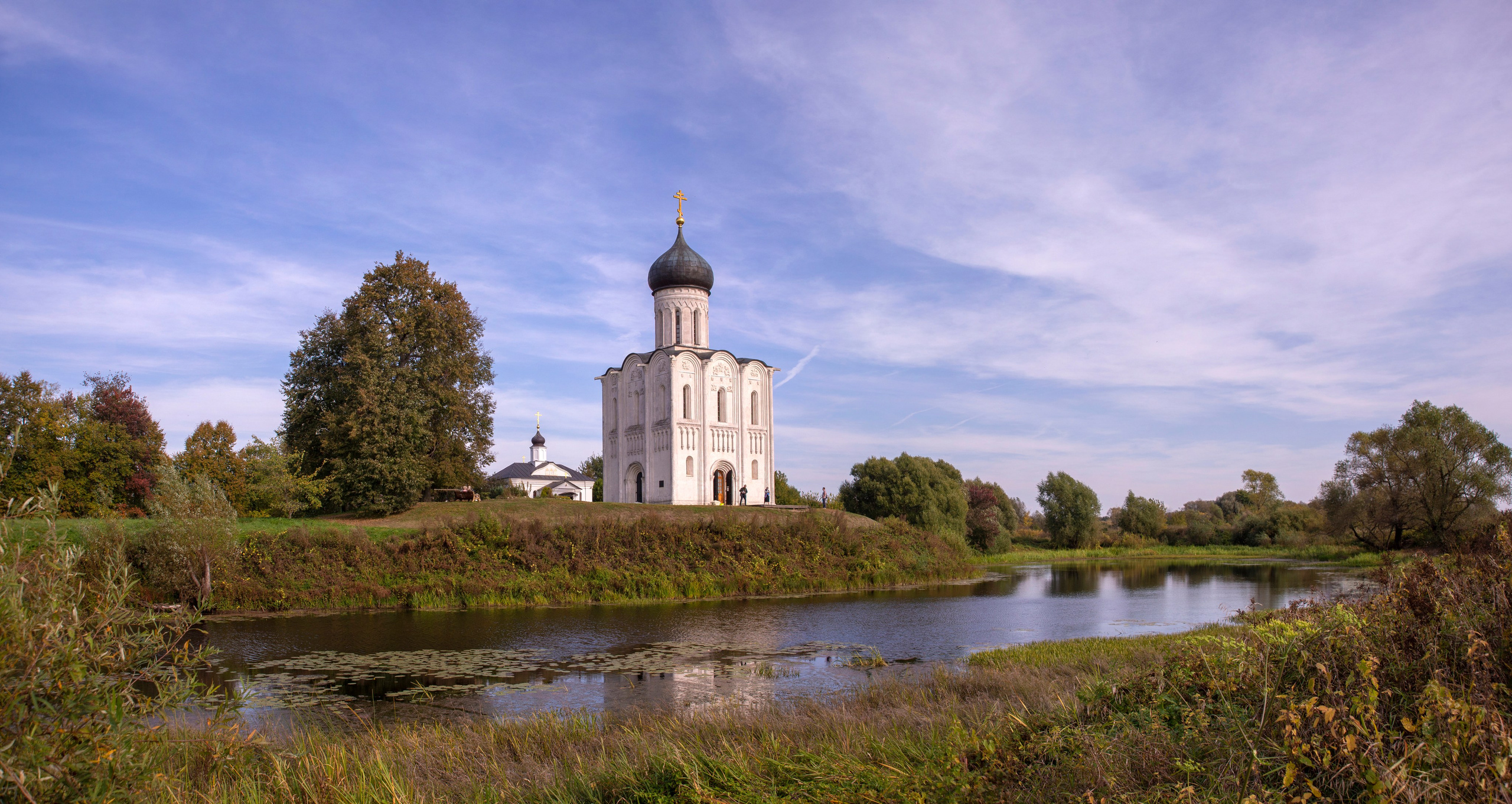 Церковь Рокрова-на-Нерли. 18 сентября 2025. Игорь Жучков. Россия увиденная глазами путешествующего фотографа