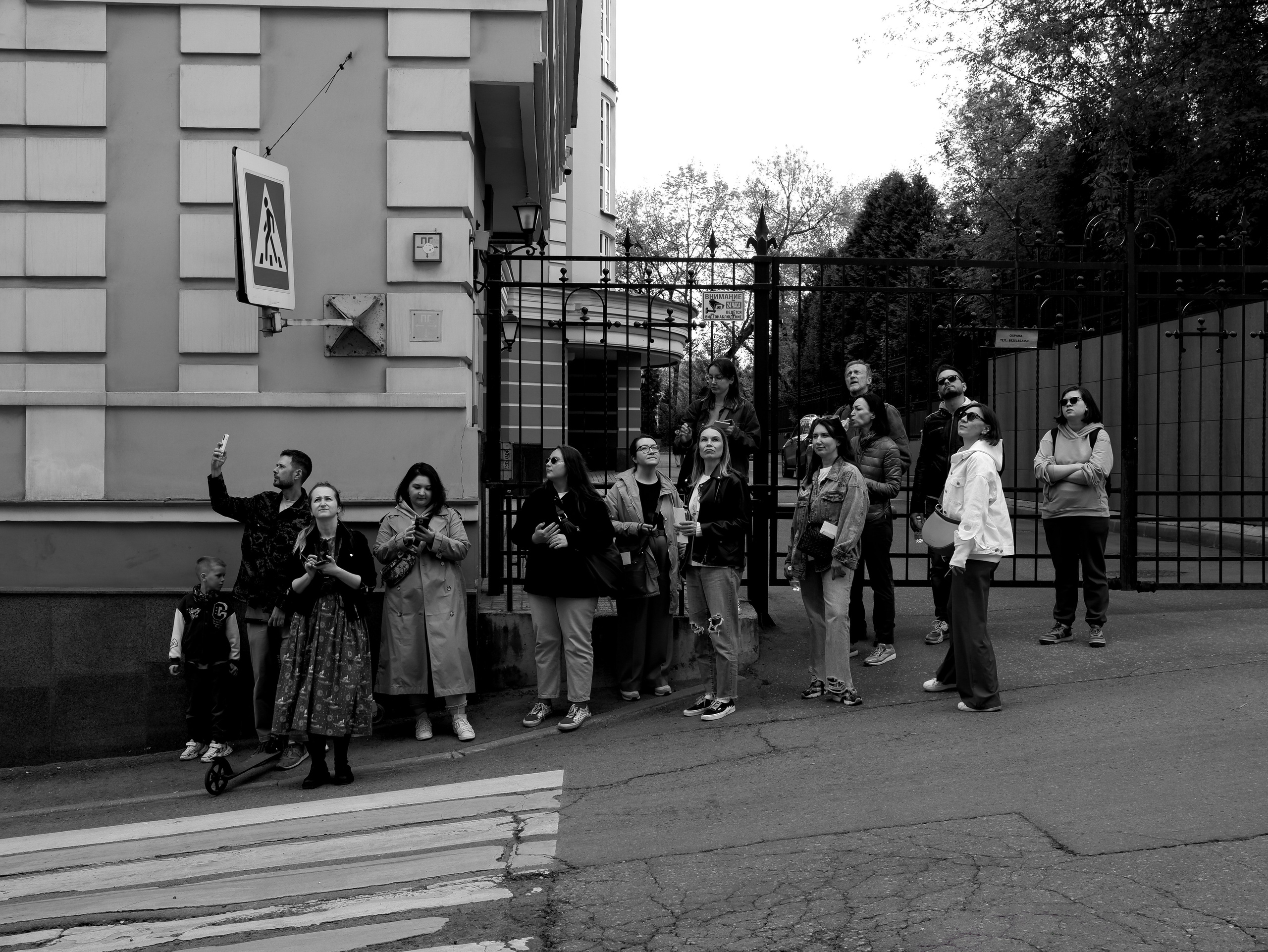 Прогулки с архитектором x A-House. Михаил Мулач | Архитектурный фотограф