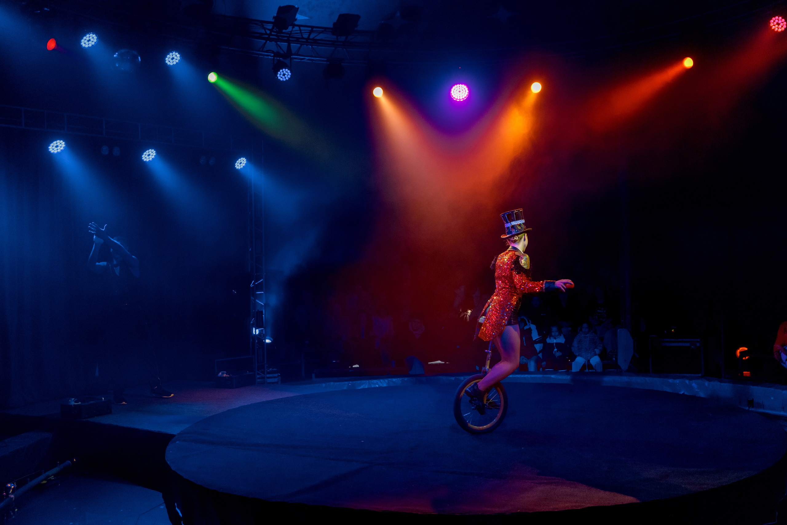 Цирк на воде. Свадебный фотограф Иркутск, репортажный фотограф Иркутск