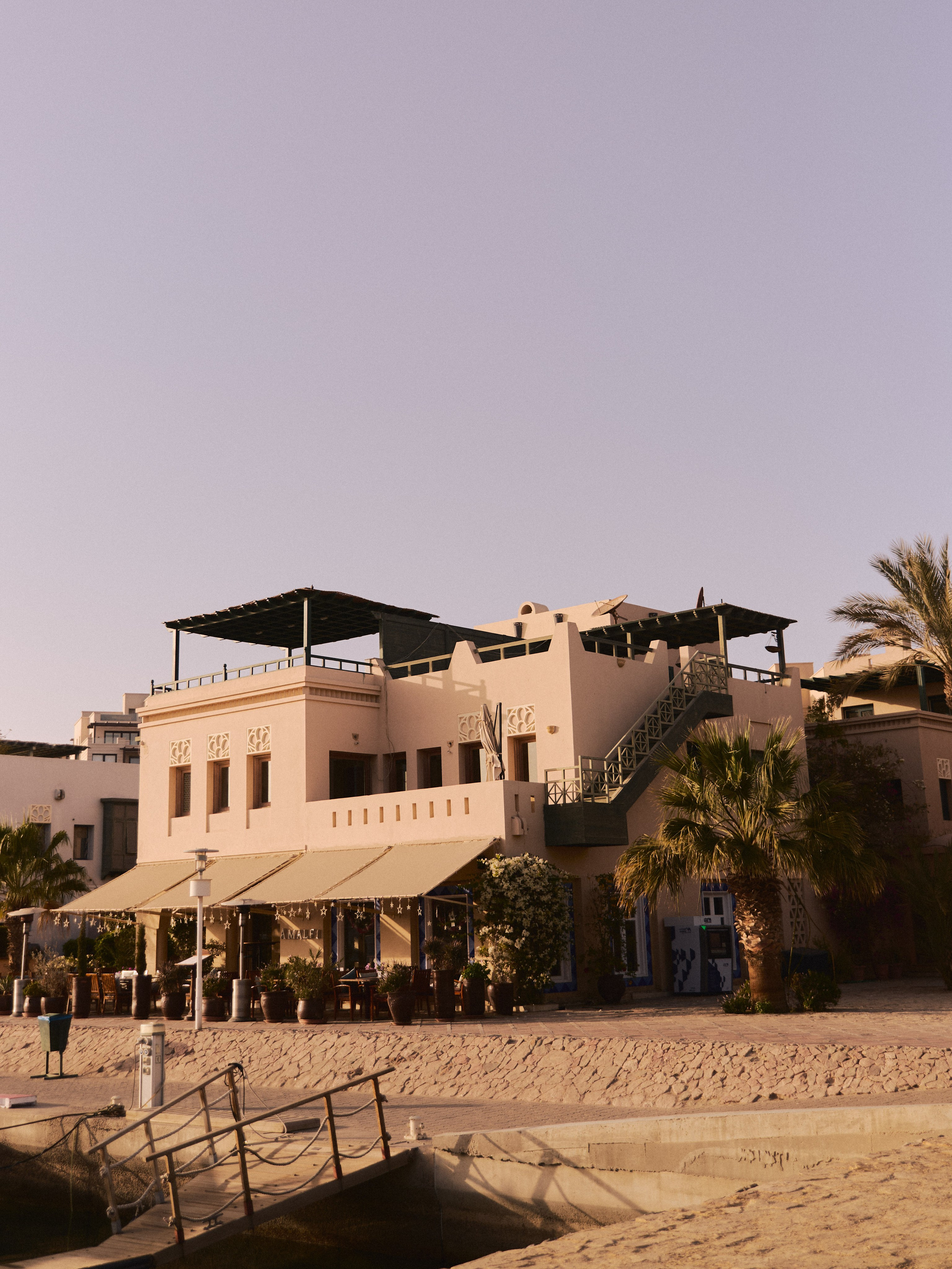 Улицы. Jorgis Talè — photographer, kind person, teacher of arts and other mag