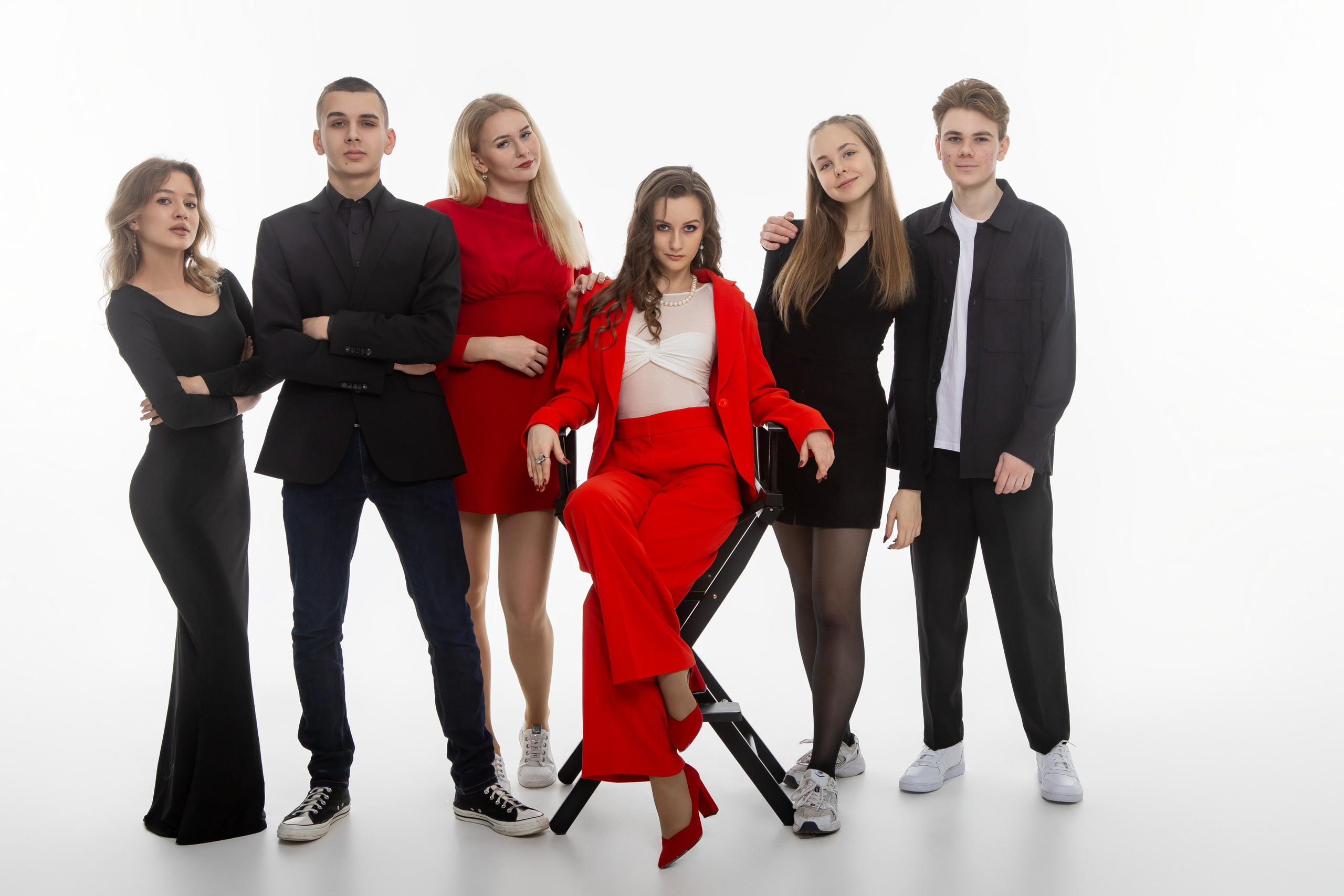 Студия Гимназия 12 11 А 2024 г. Свадебный и портретный Фотограф в Липецке Дмитрий Котюков