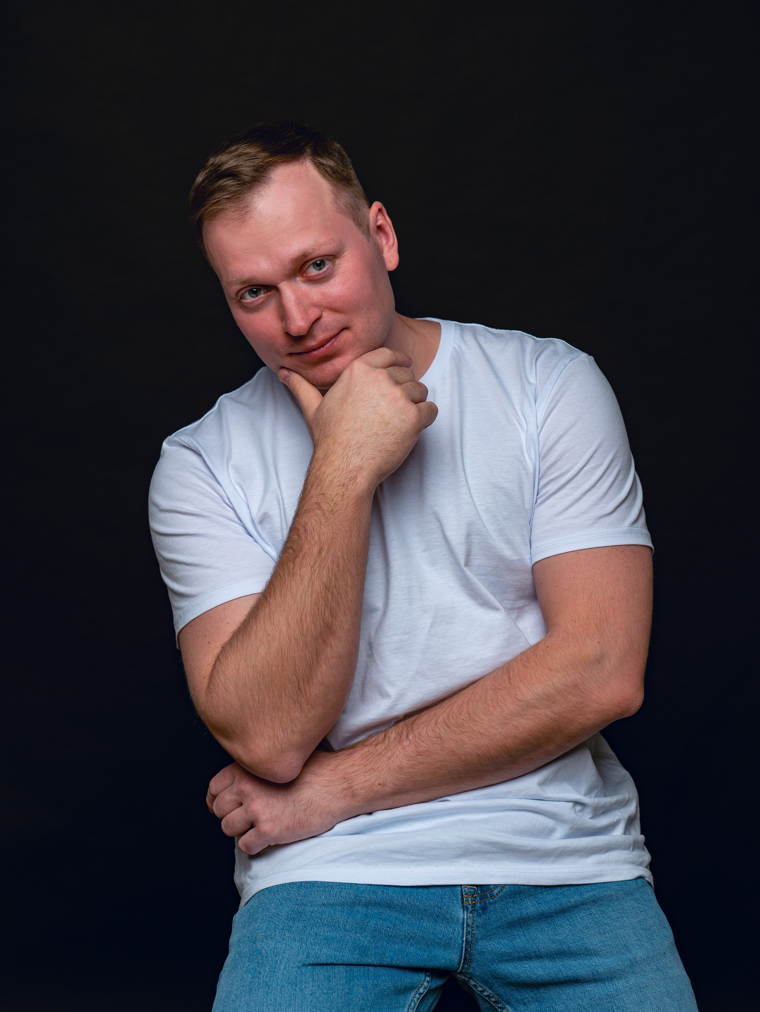Владимир.Психолог. Фотосессия в Спб в студии, фотограф Панютина Марина