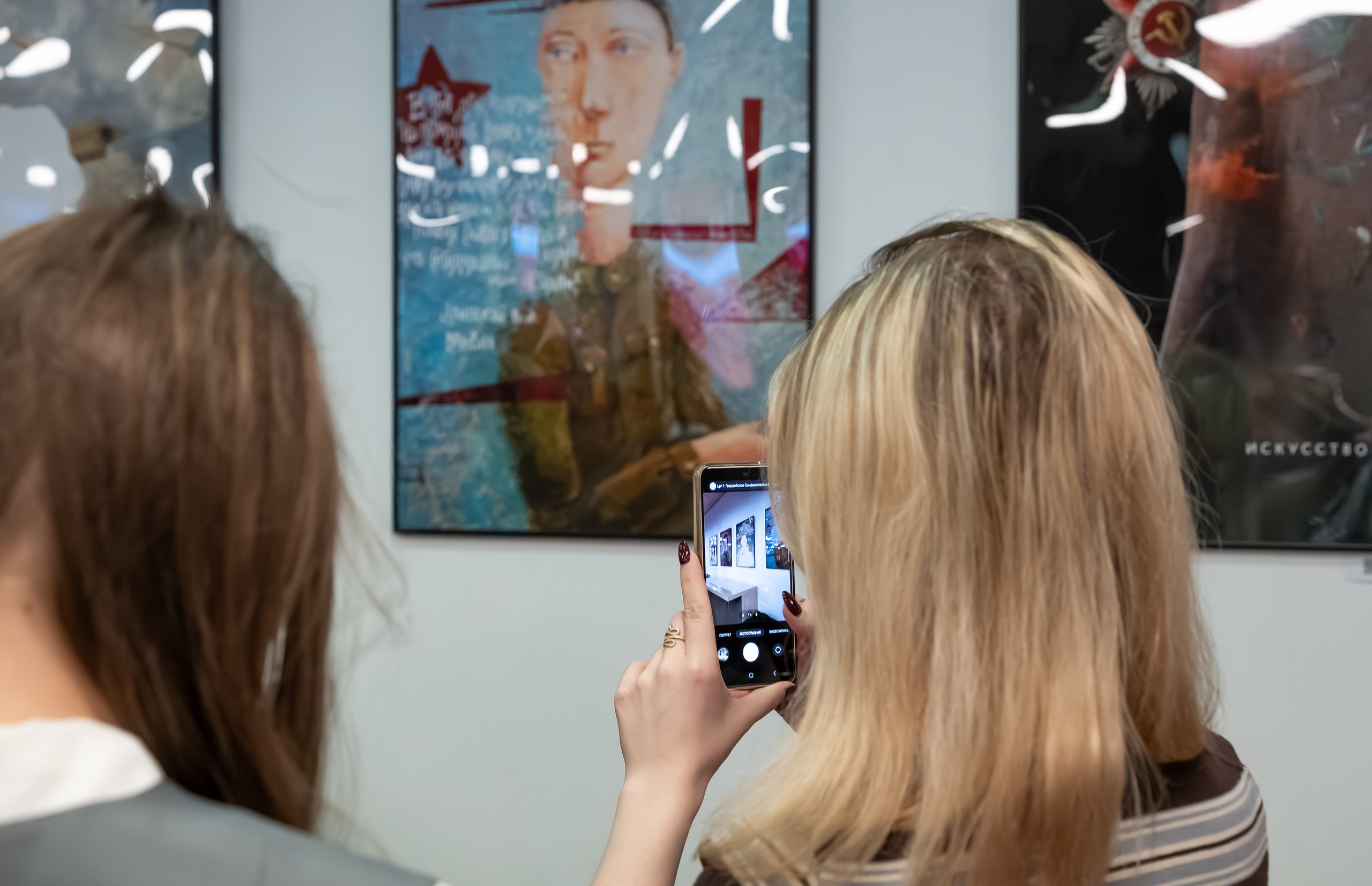 Выставка «МЫ — НАСЛЕДНИКИ ПОБЕДЫ». Фотограф в Москве