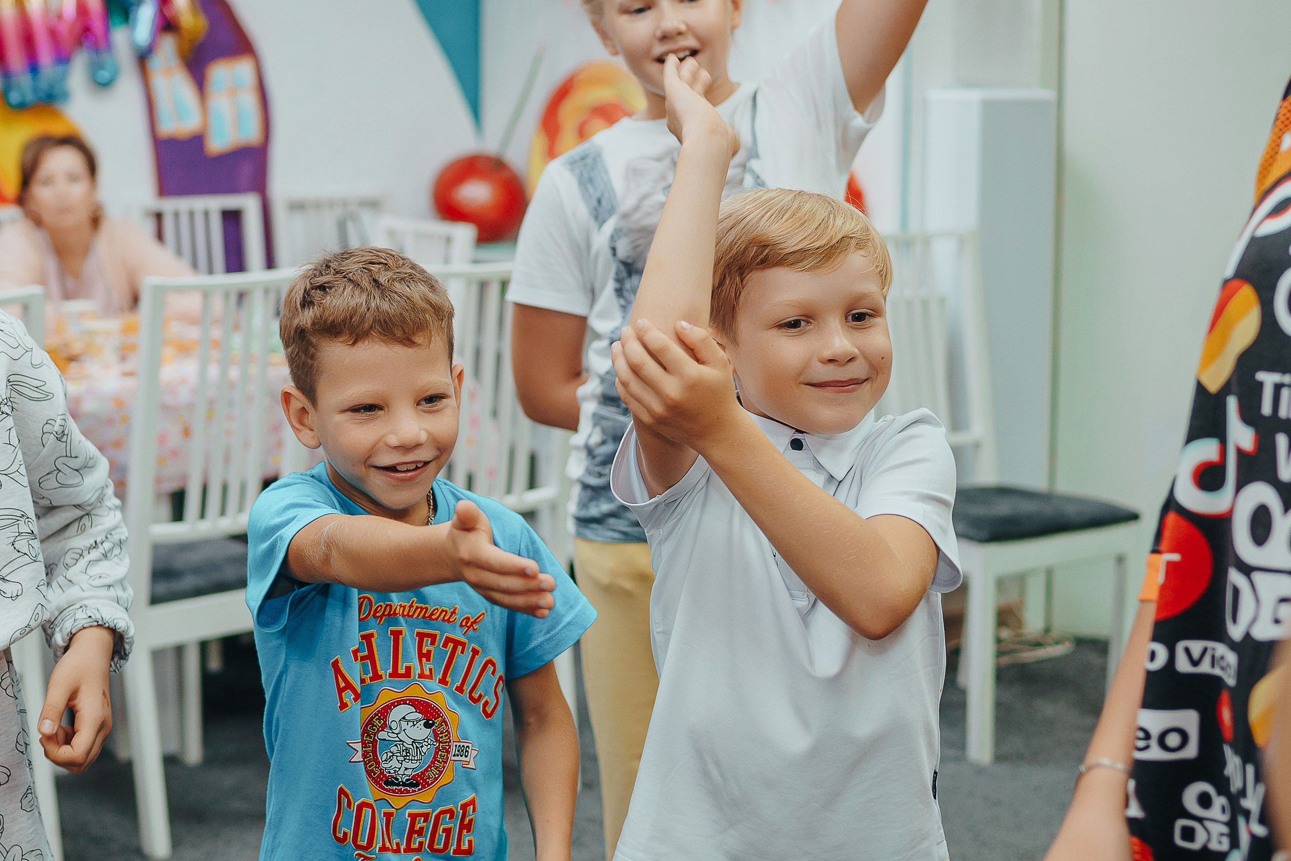 Сказка-холл. Репортажный (Event) фотограф в Барнауле | Даниил Маркин | Качество и вайб