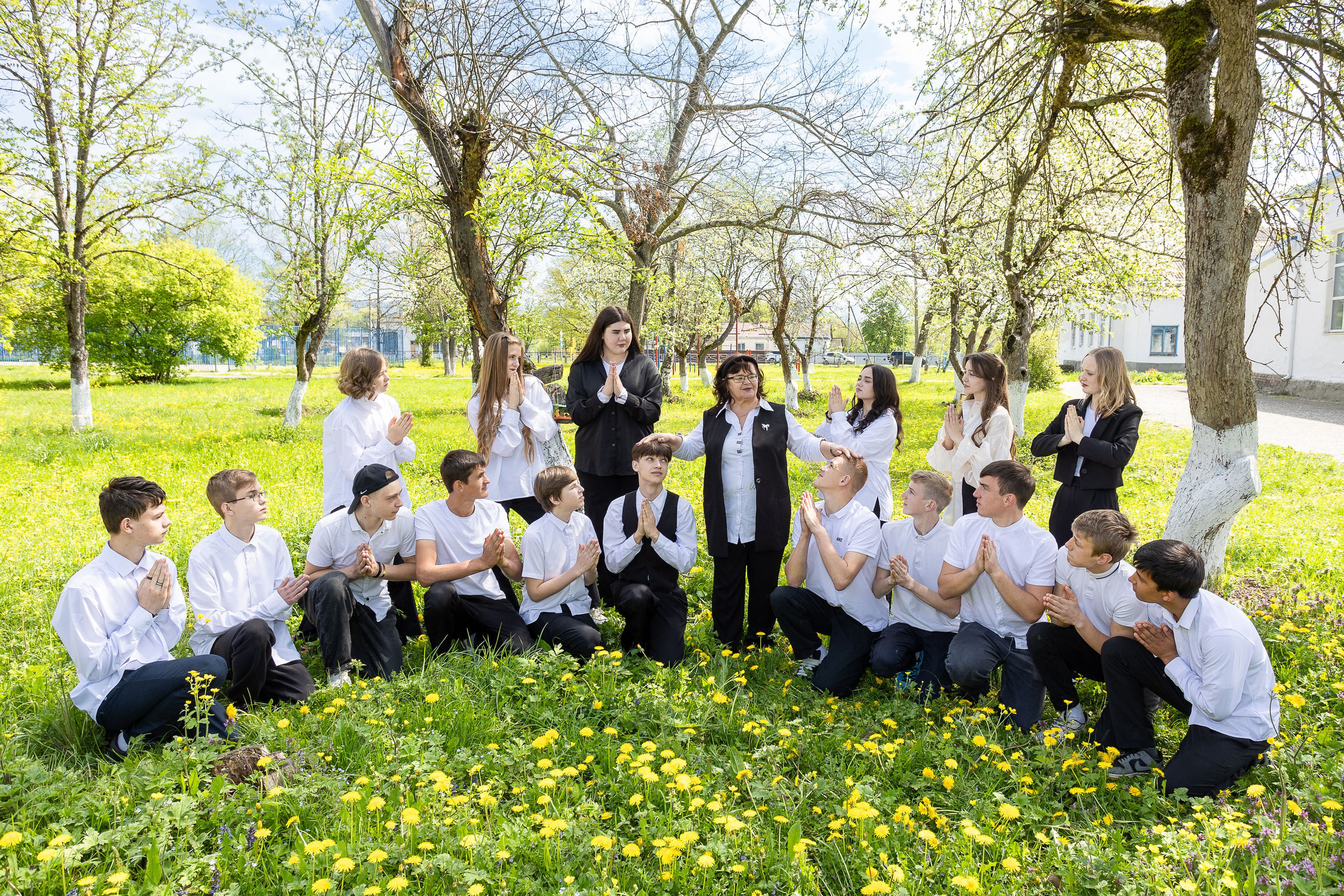 На улице. Выпускные альбомы Майкоп, Краснодар Елена Золотарева