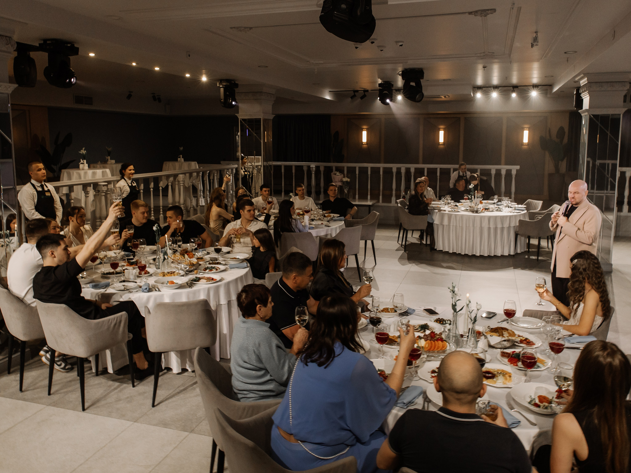 На борту Двацатилетия Малахит. СВАДЕБНЫЙ ФОТОГРАФ ЧЕЛЯБИНСК